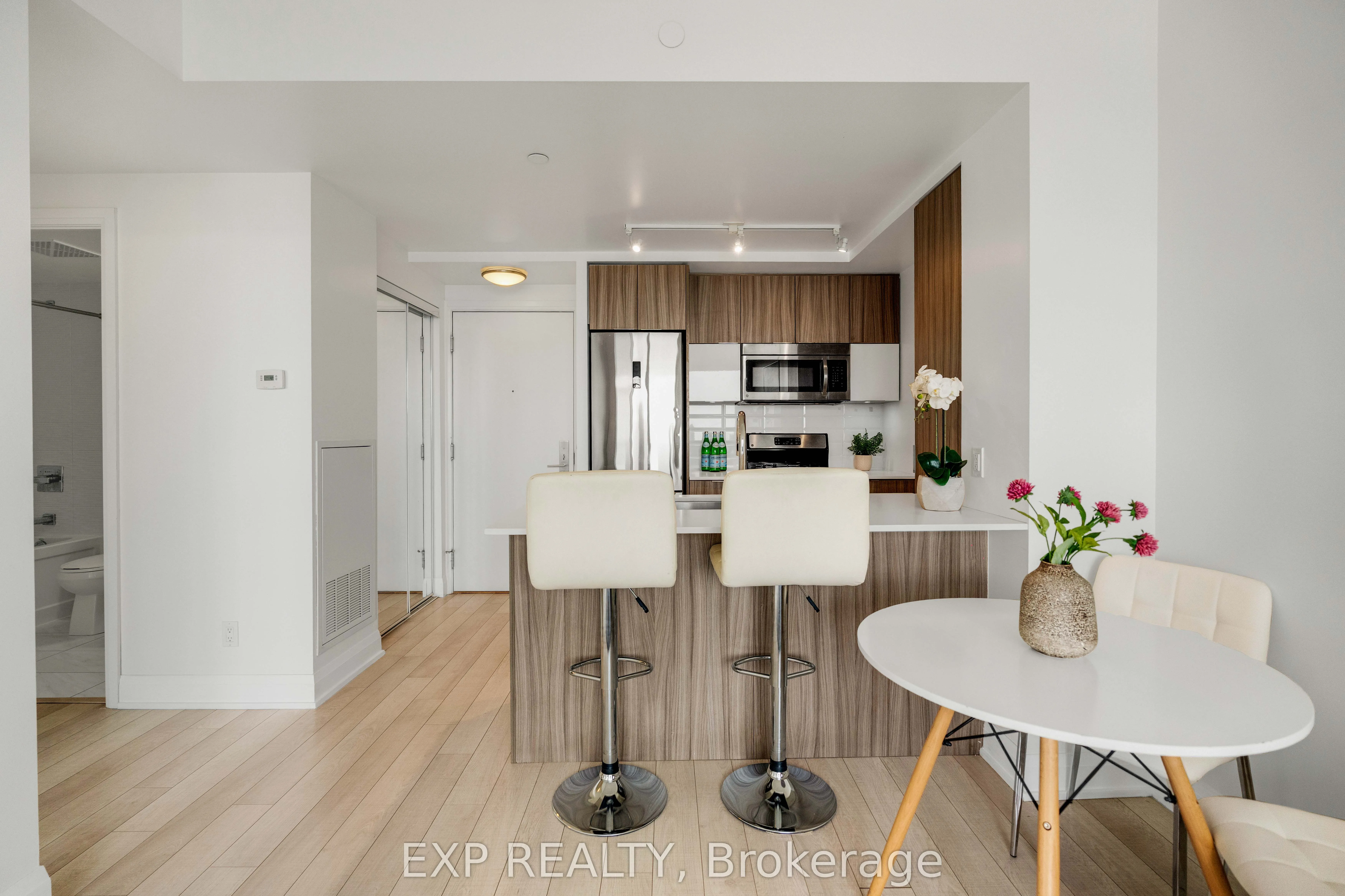 56 Annie Craig Drive, #4506
