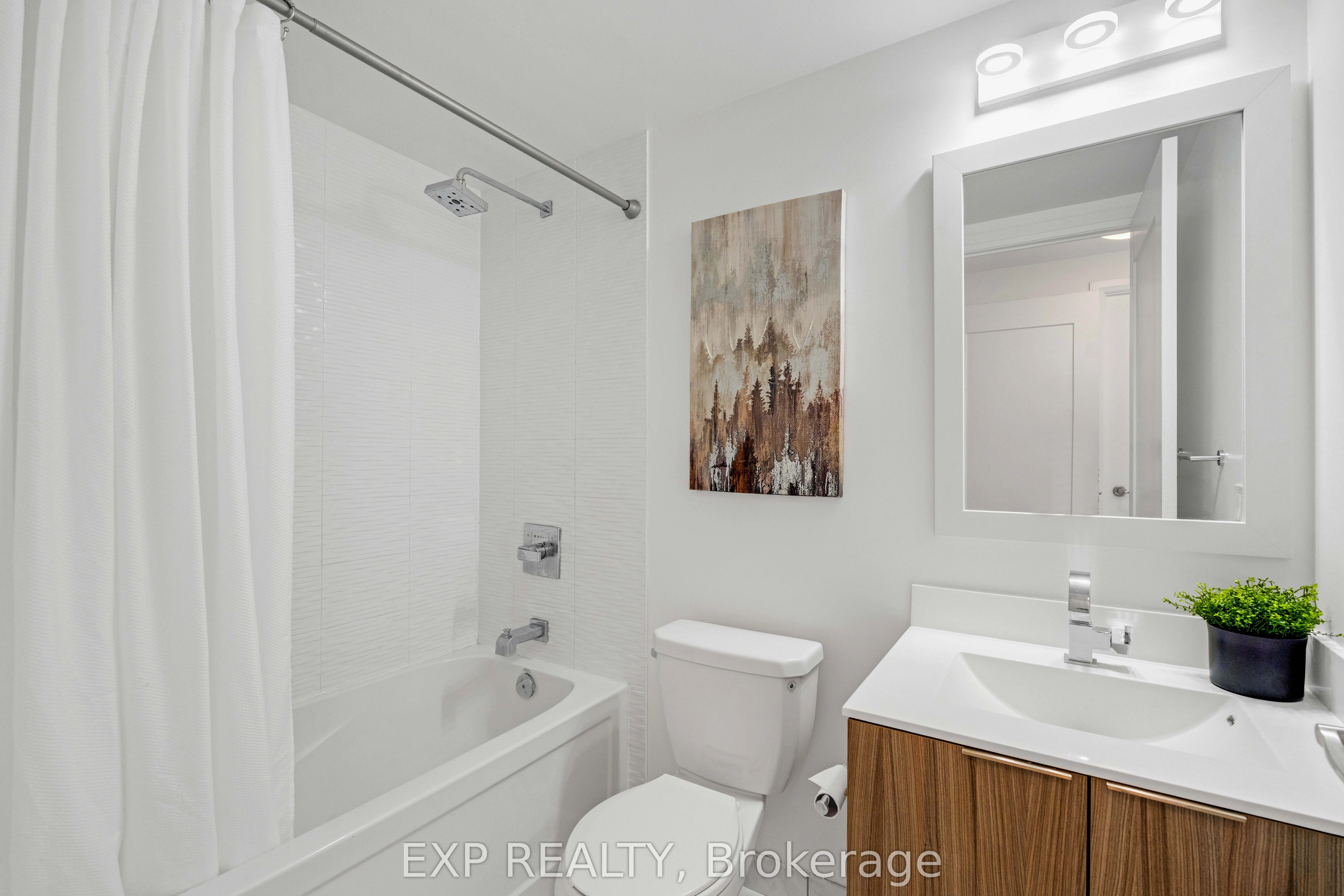 56 Annie Craig Drive, #4506