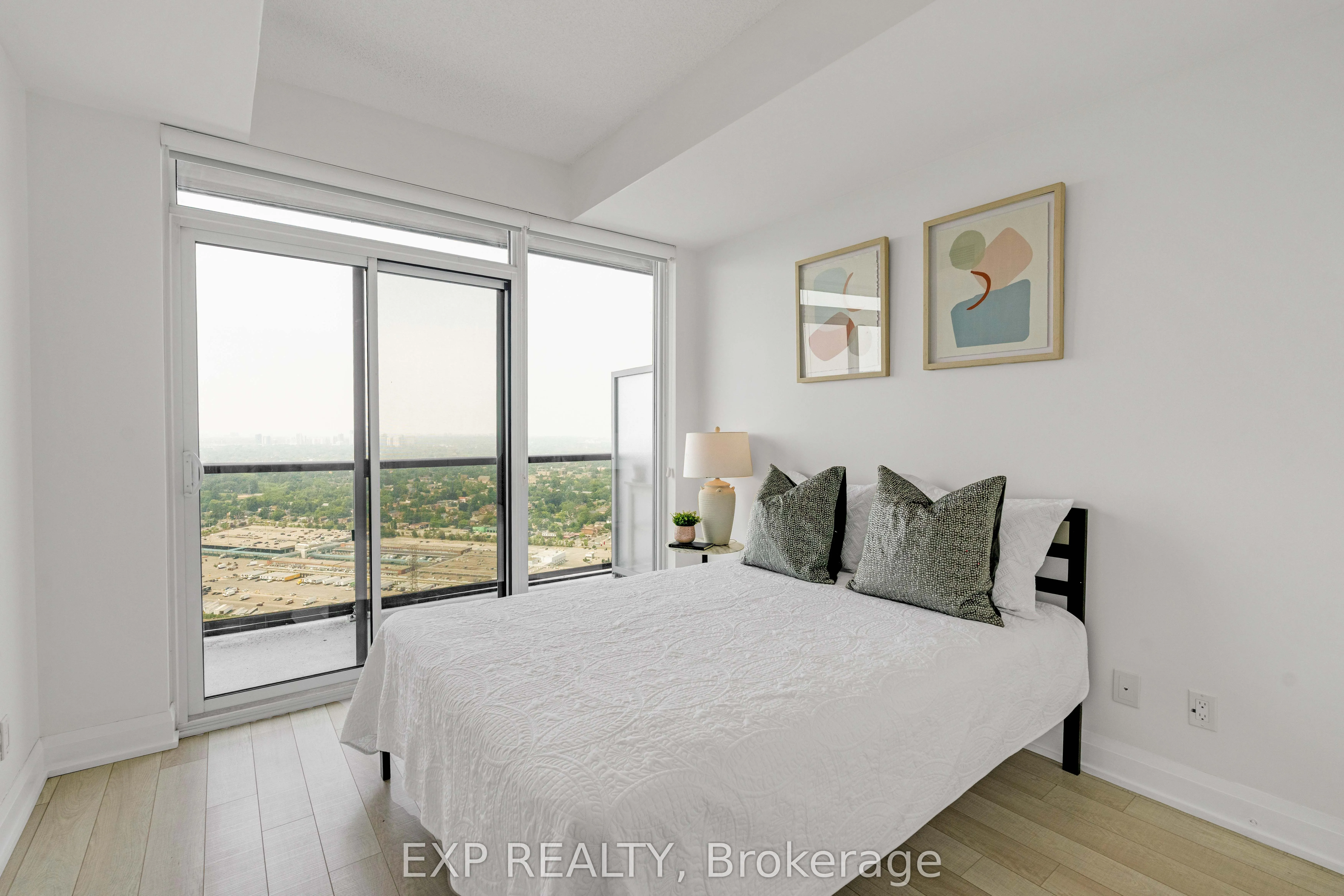 56 Annie Craig Drive, #4506
