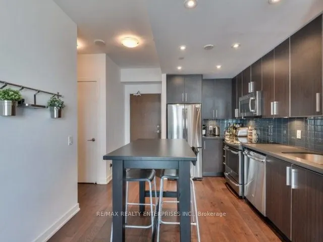 2212 Lake Shore Boulevard W, #Lph06