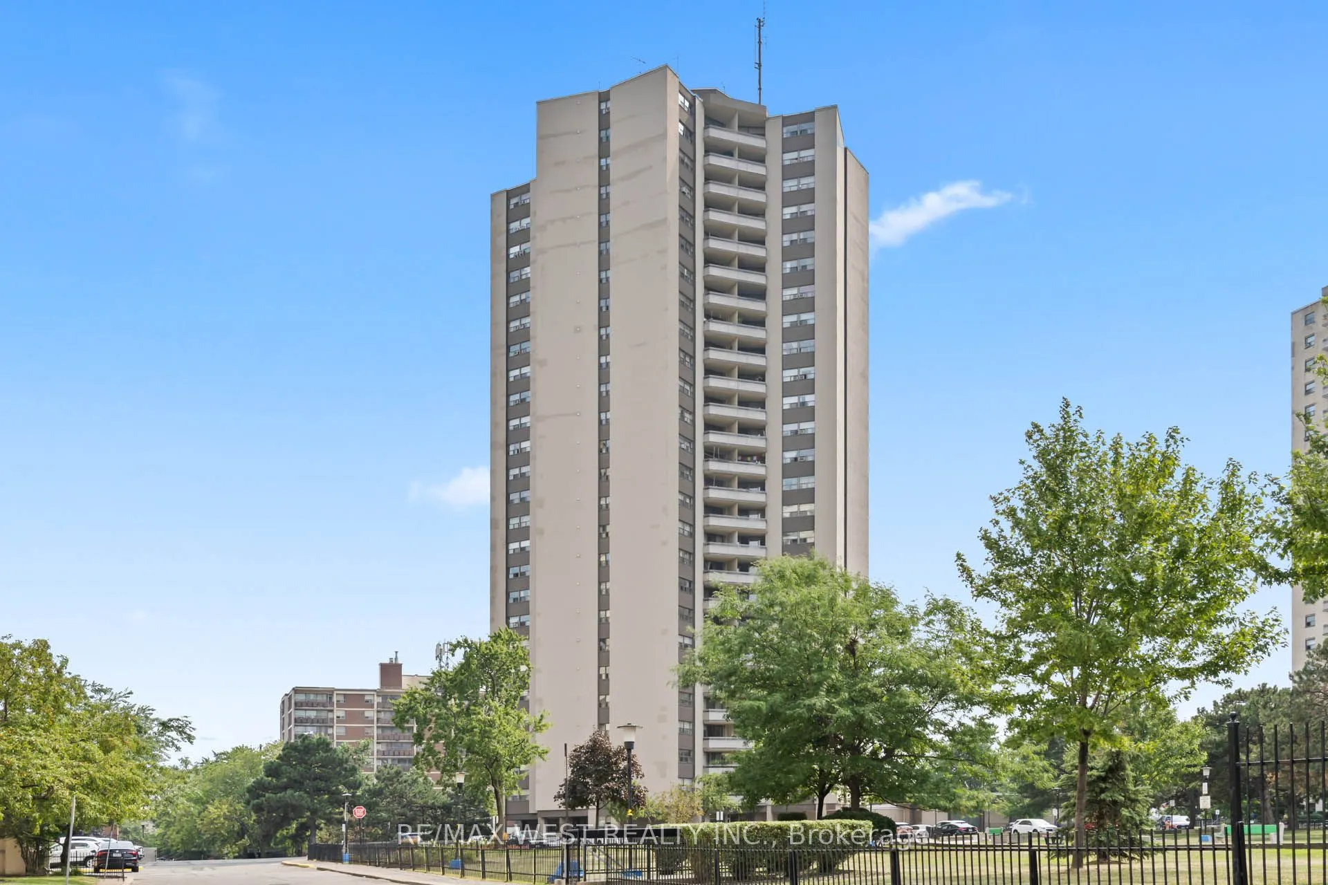 380 Dixon Road, #605