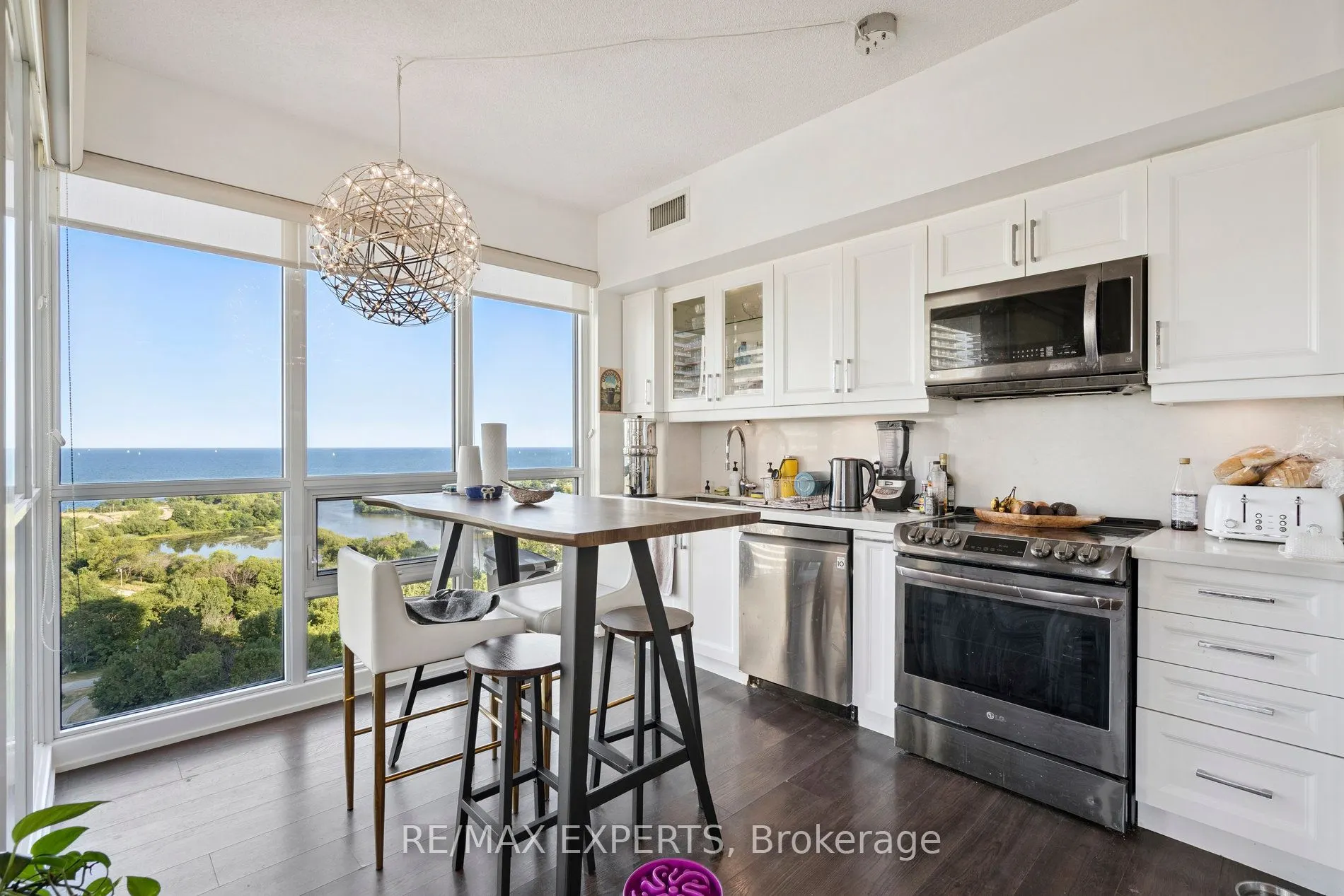 2200 Lake Shore Boulevard W, #1809