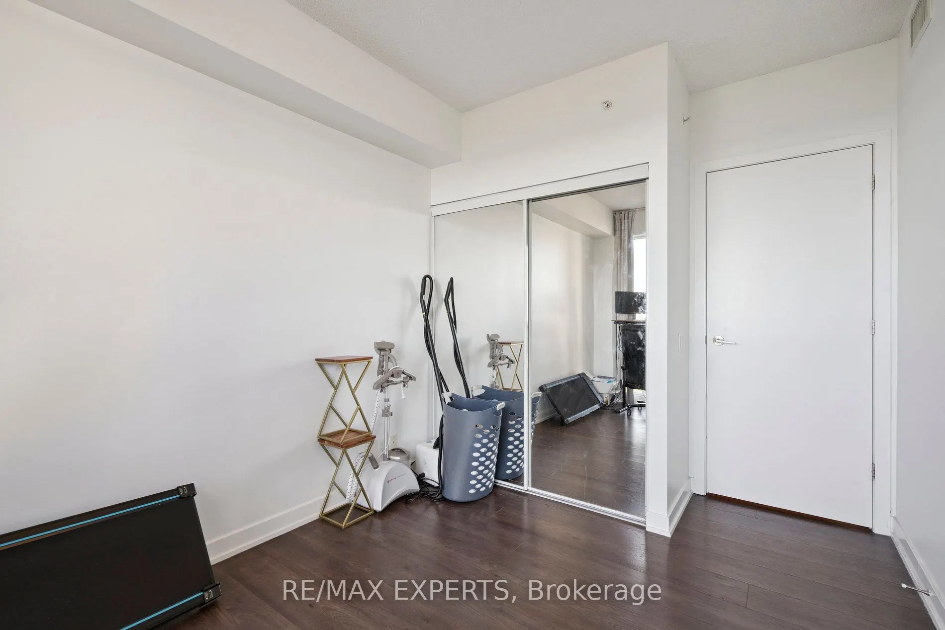 2200 Lake Shore Boulevard W, #1809