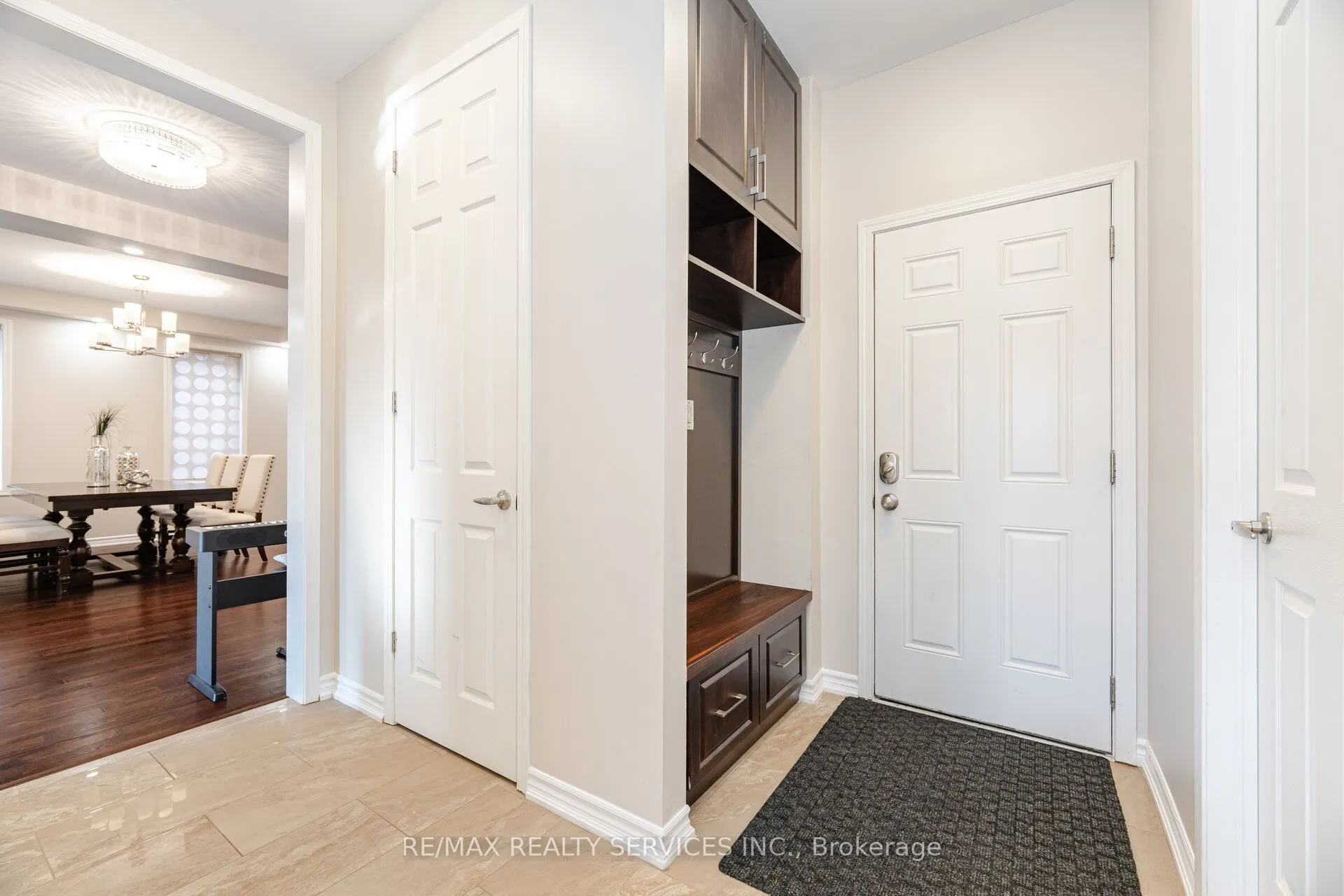 43 Cirrus Crescent