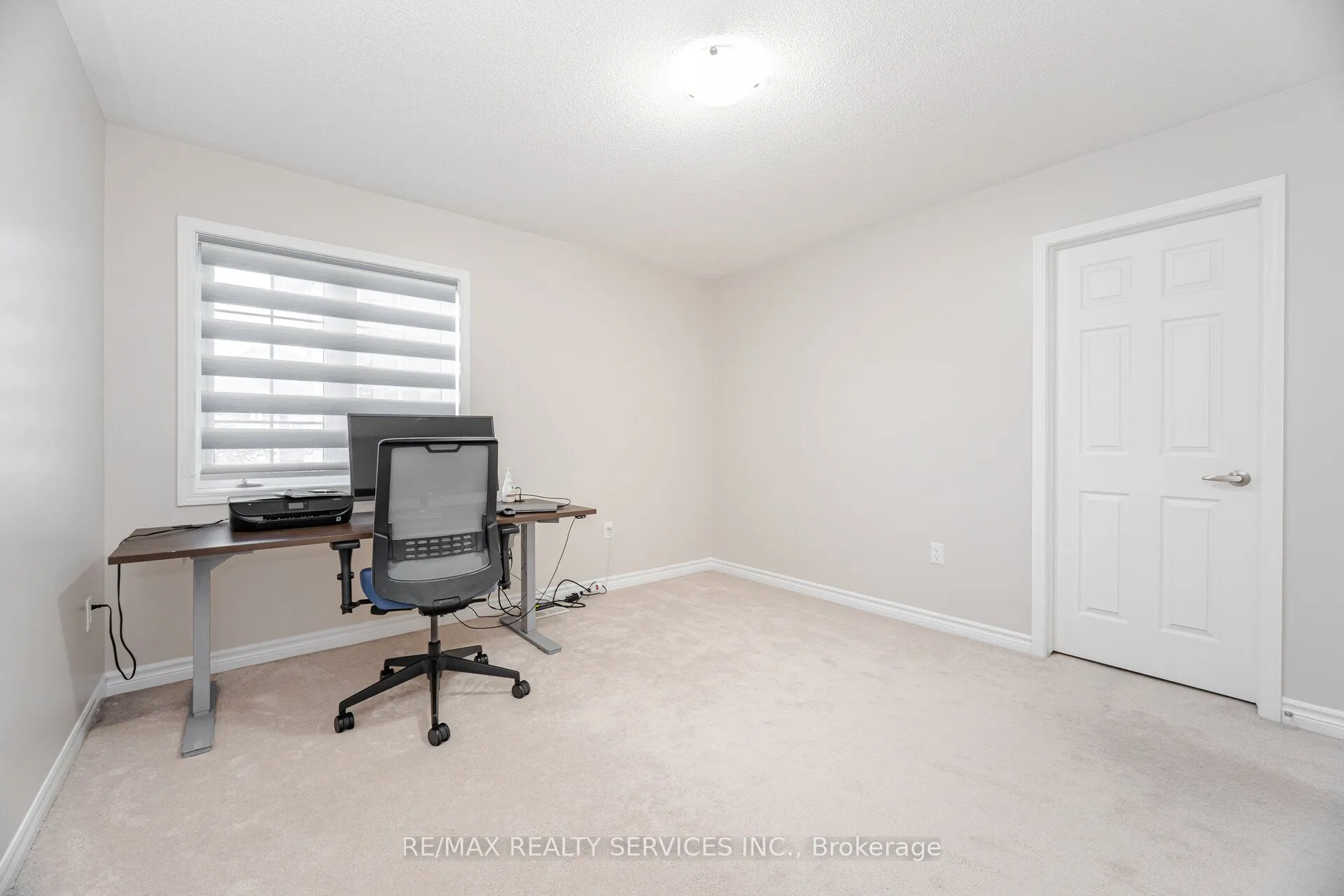 43 Cirrus Crescent