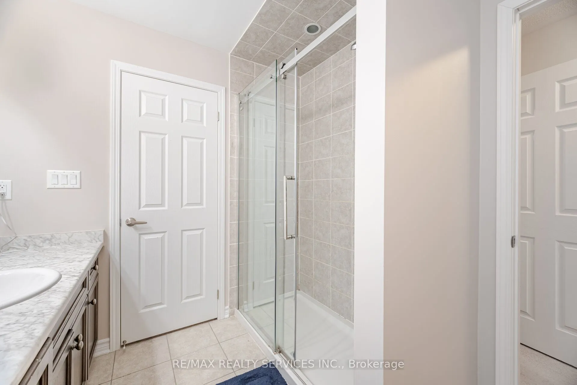 43 Cirrus Crescent