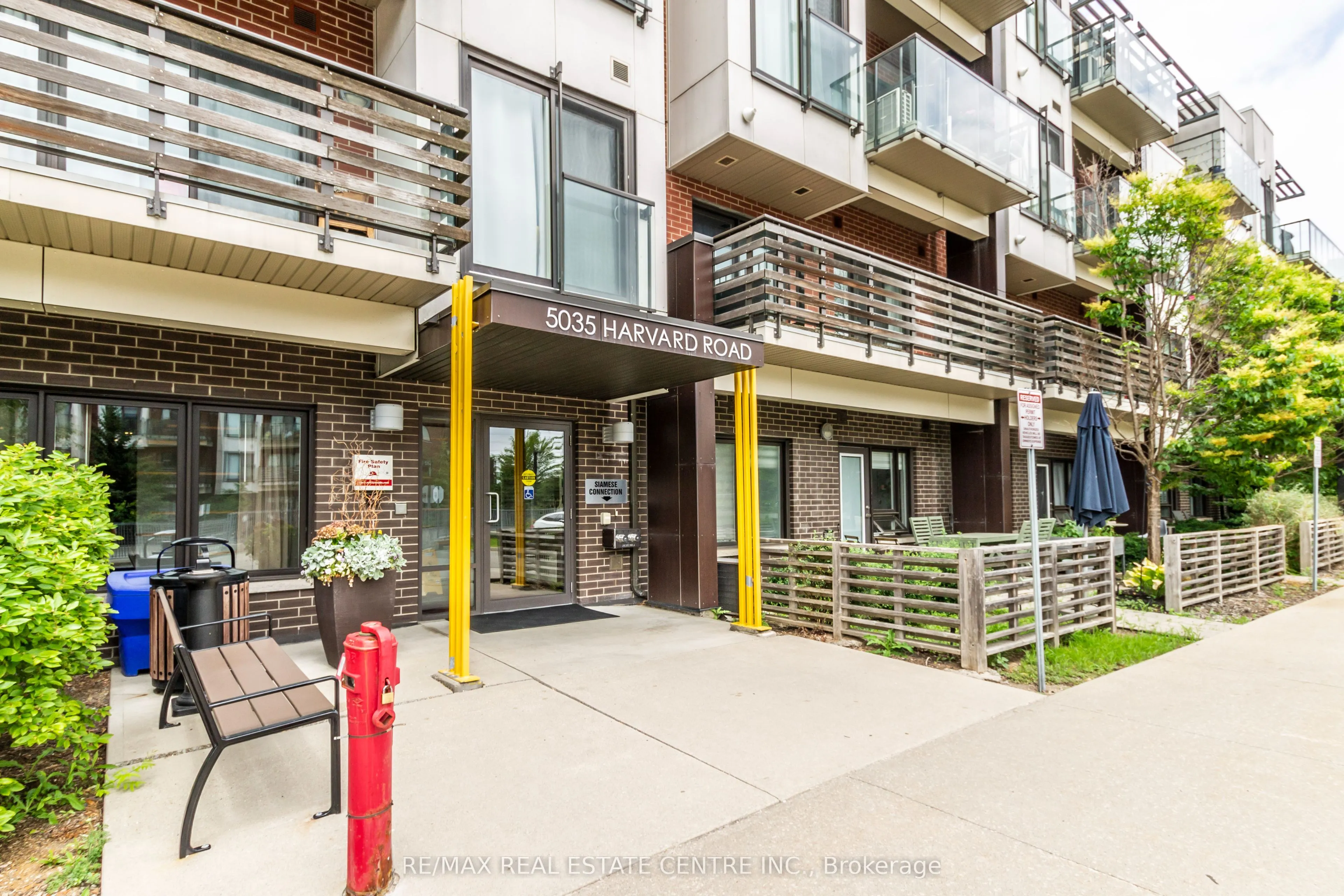 5035 Harvard Road, #209