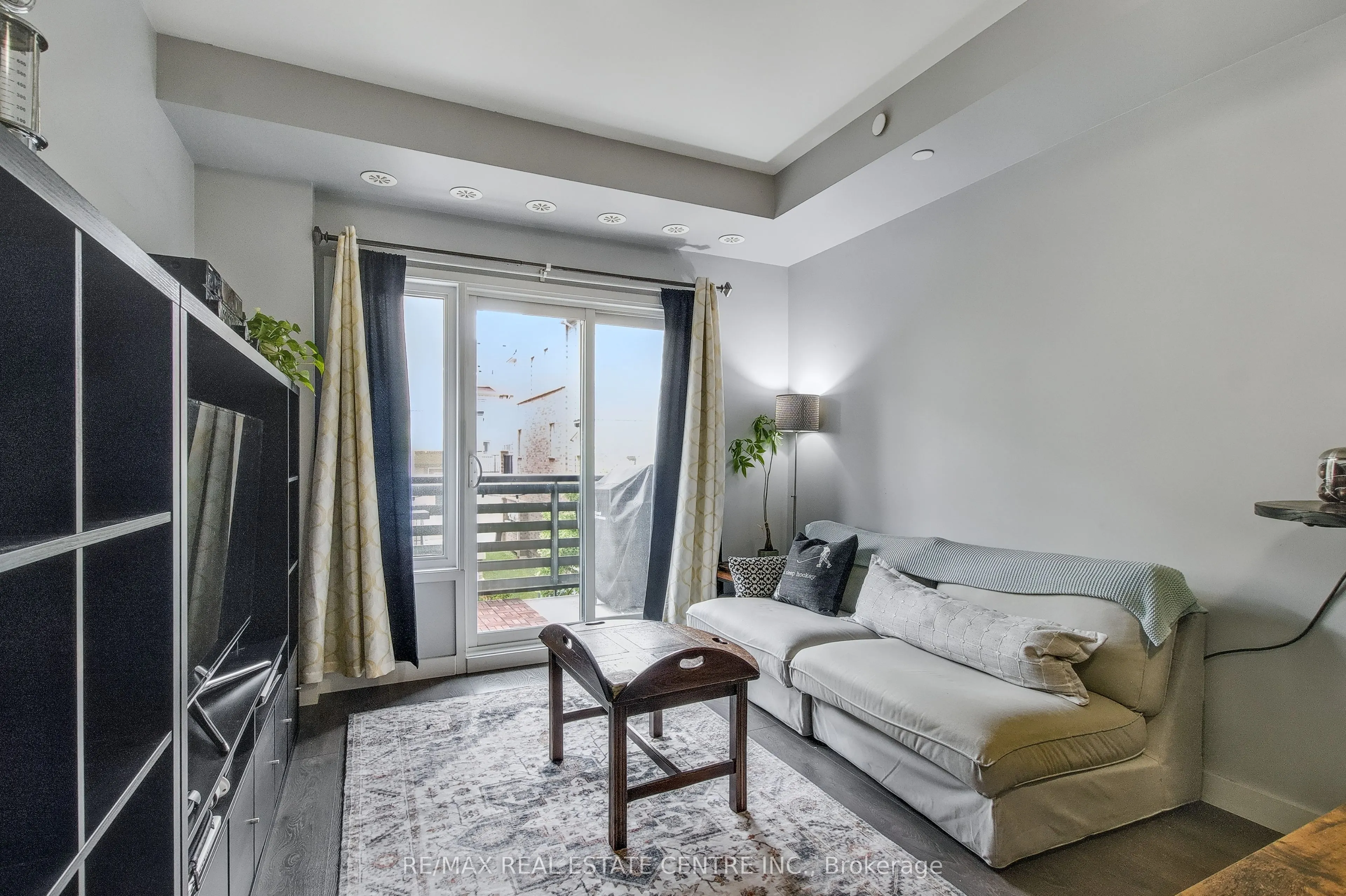 5035 Harvard Road, #209