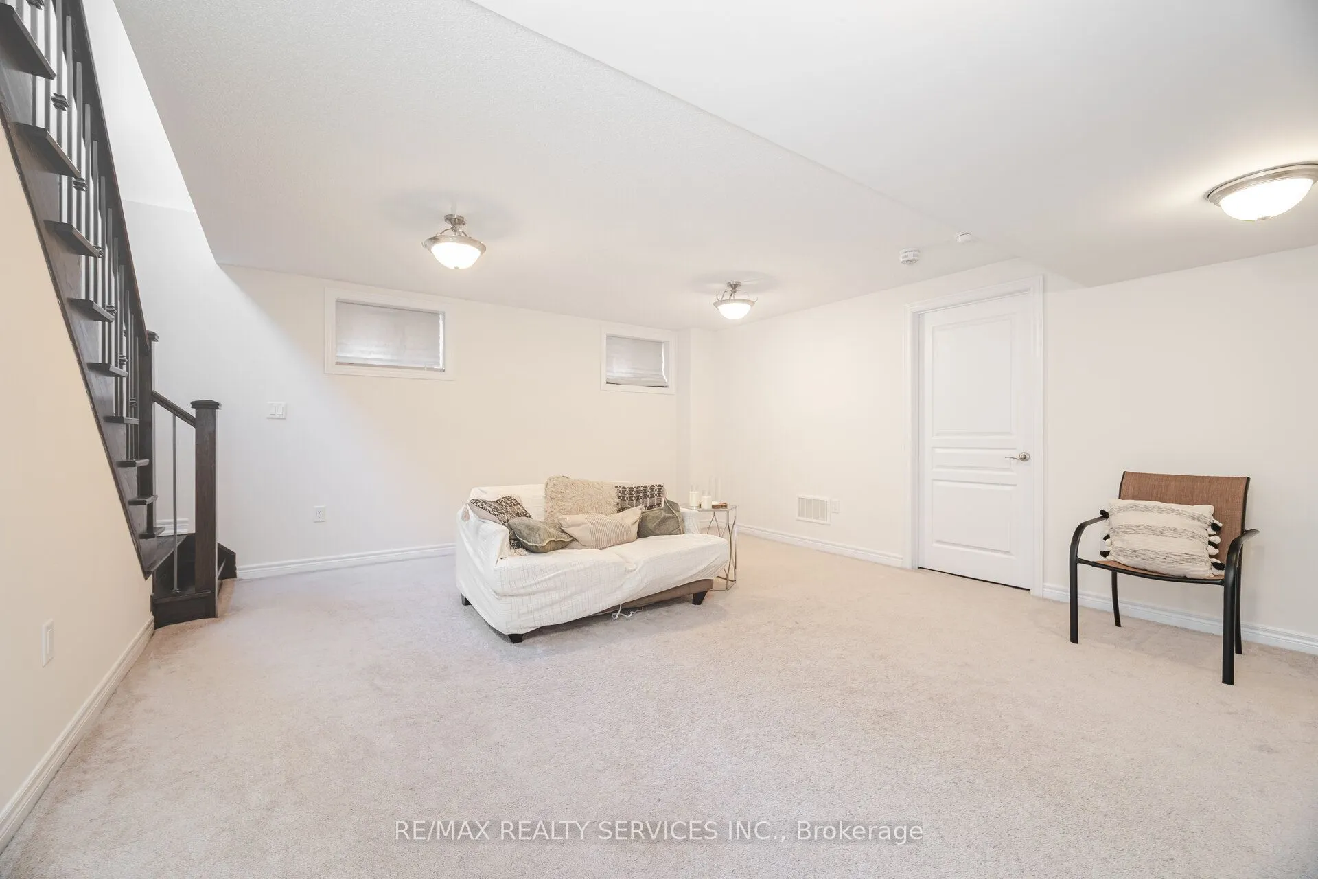 15 Vinewood Road