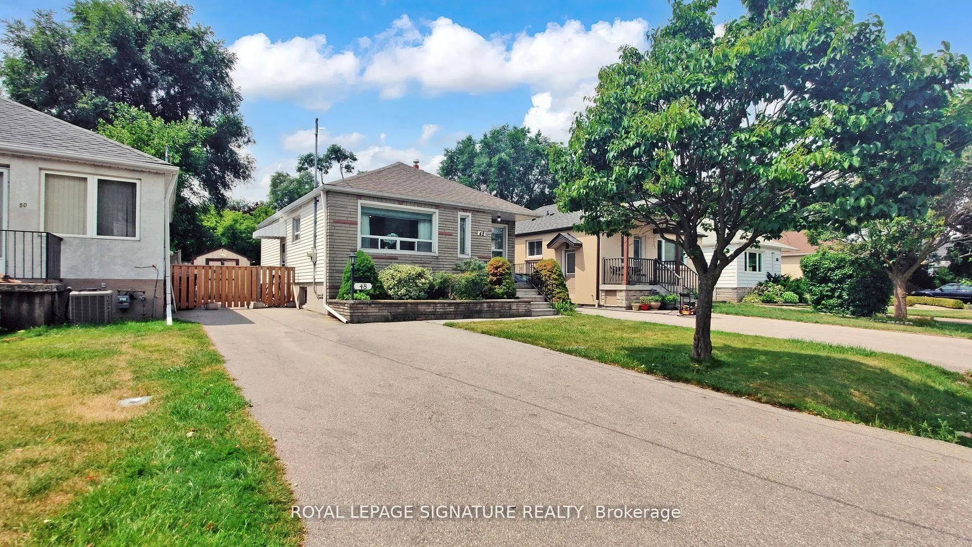 48 Acorn Avenue W