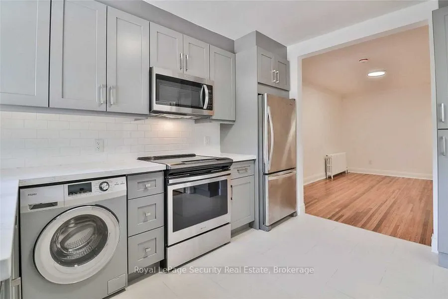 3317 Lake Shore Boulevard W, #3