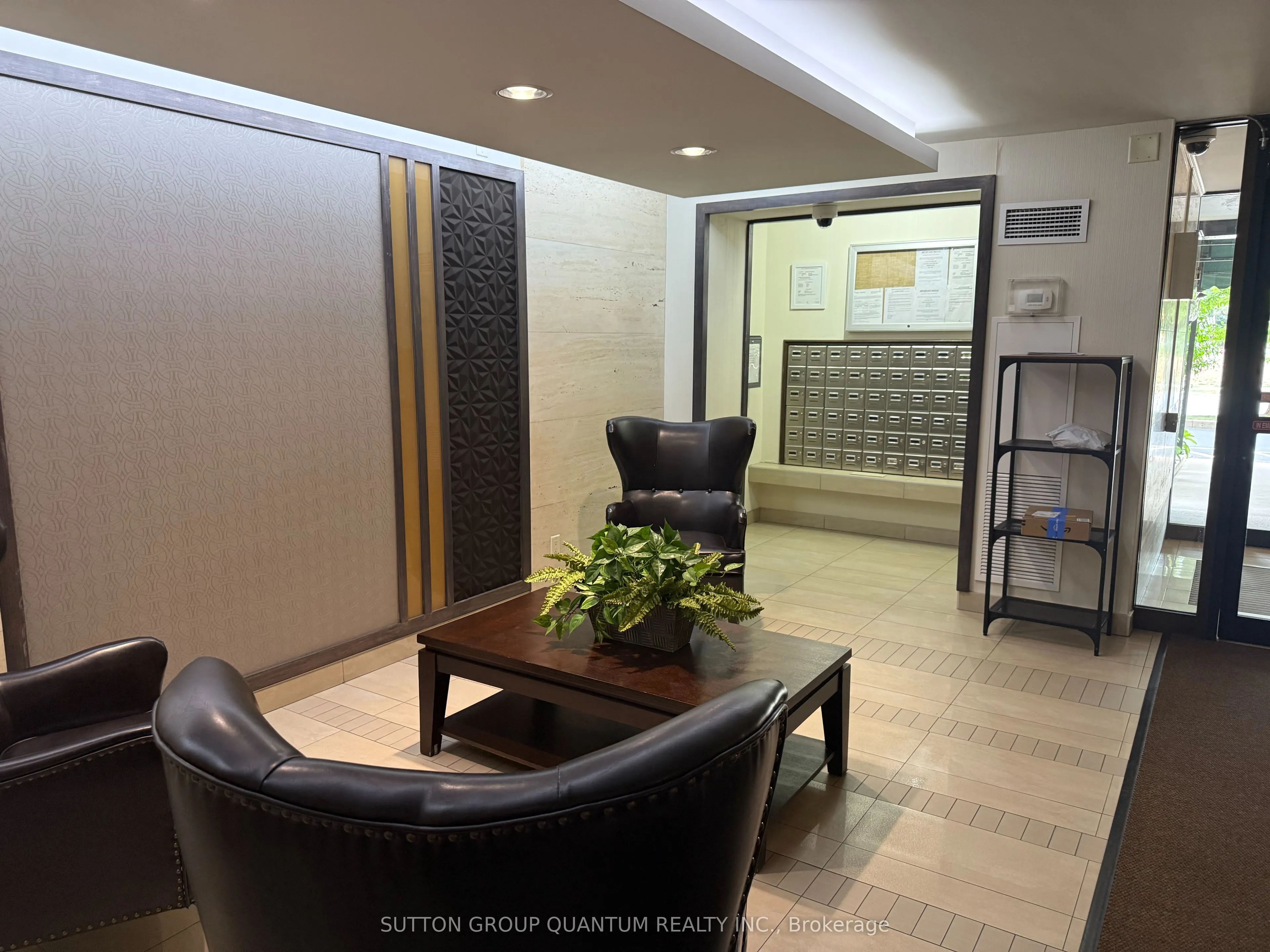 1425 Ghent Avenue, #706