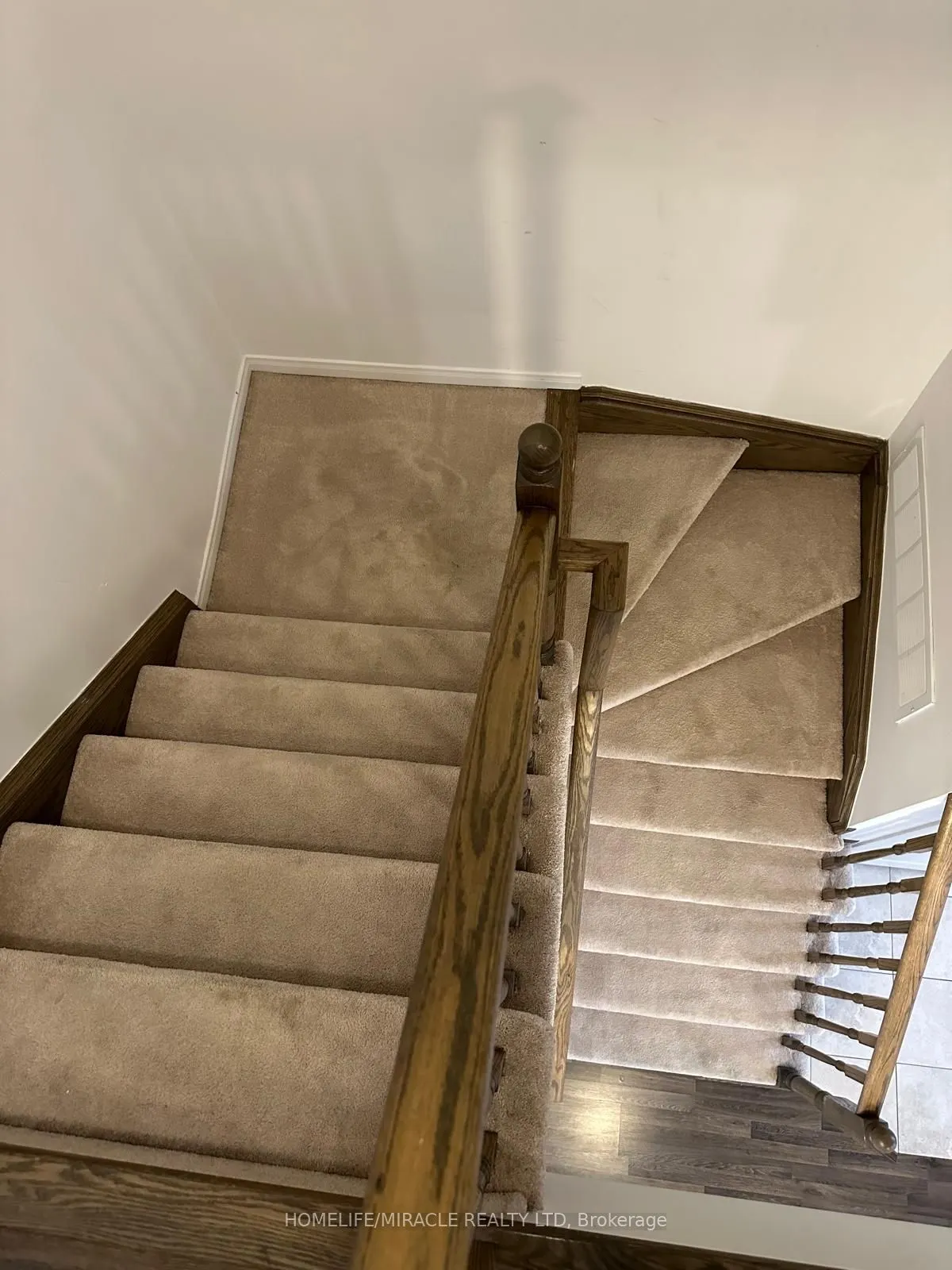 2508 POST Road, #18