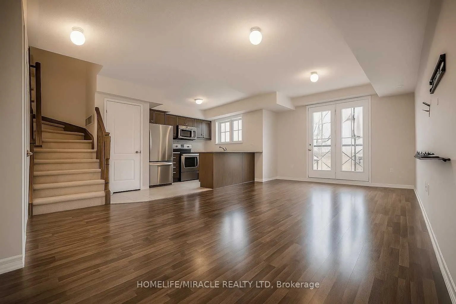 2508 POST Road, #18