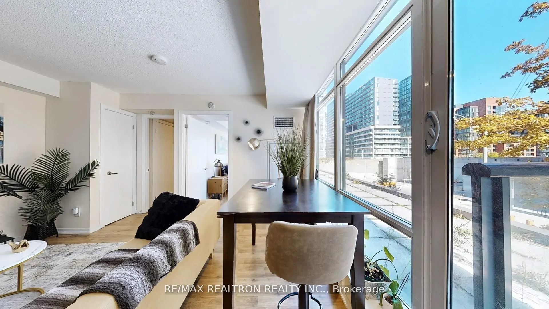 20 Joe Shuster Way, ##202