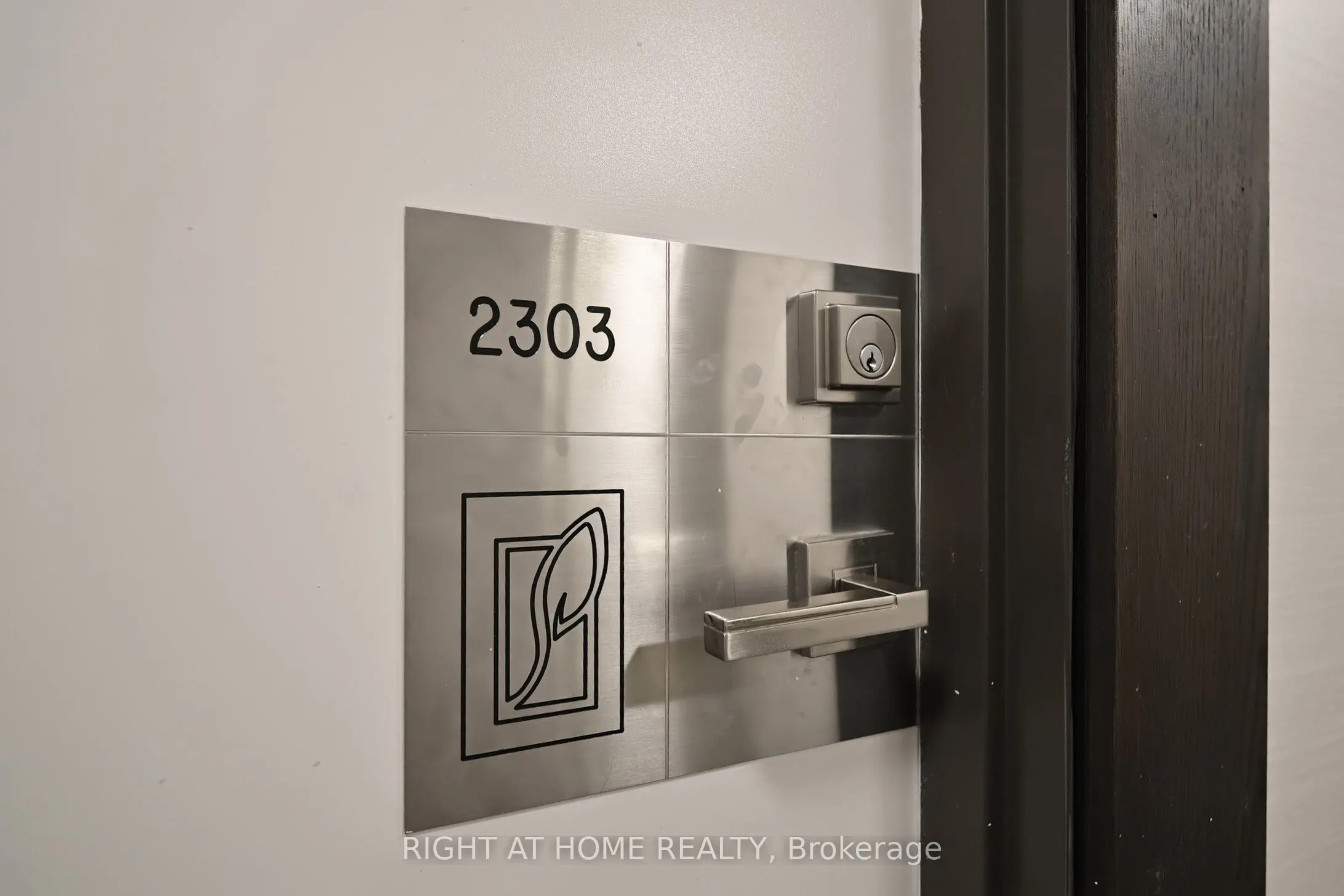 510 Curran Place, #2303