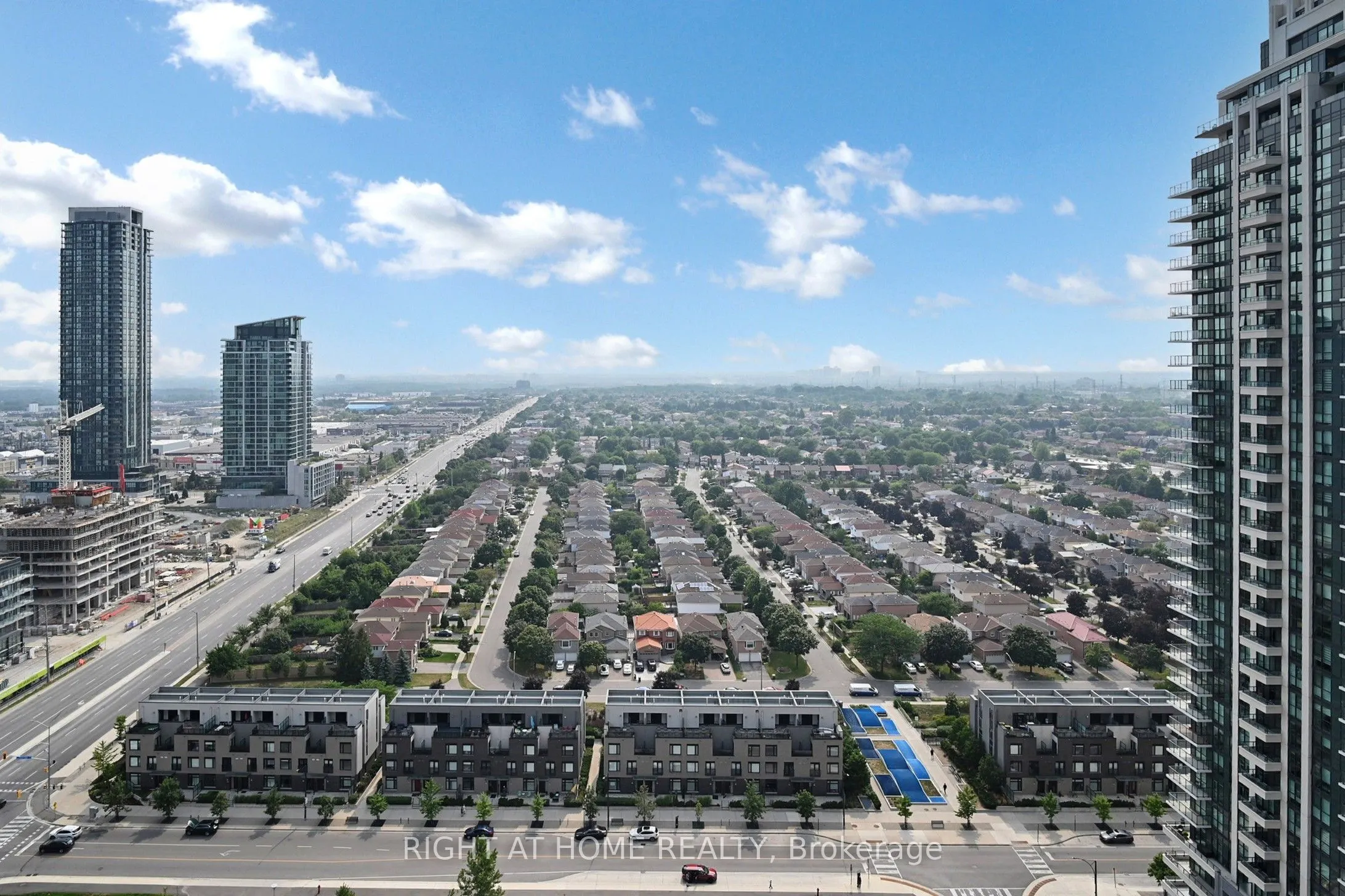 510 Curran Place, #2303