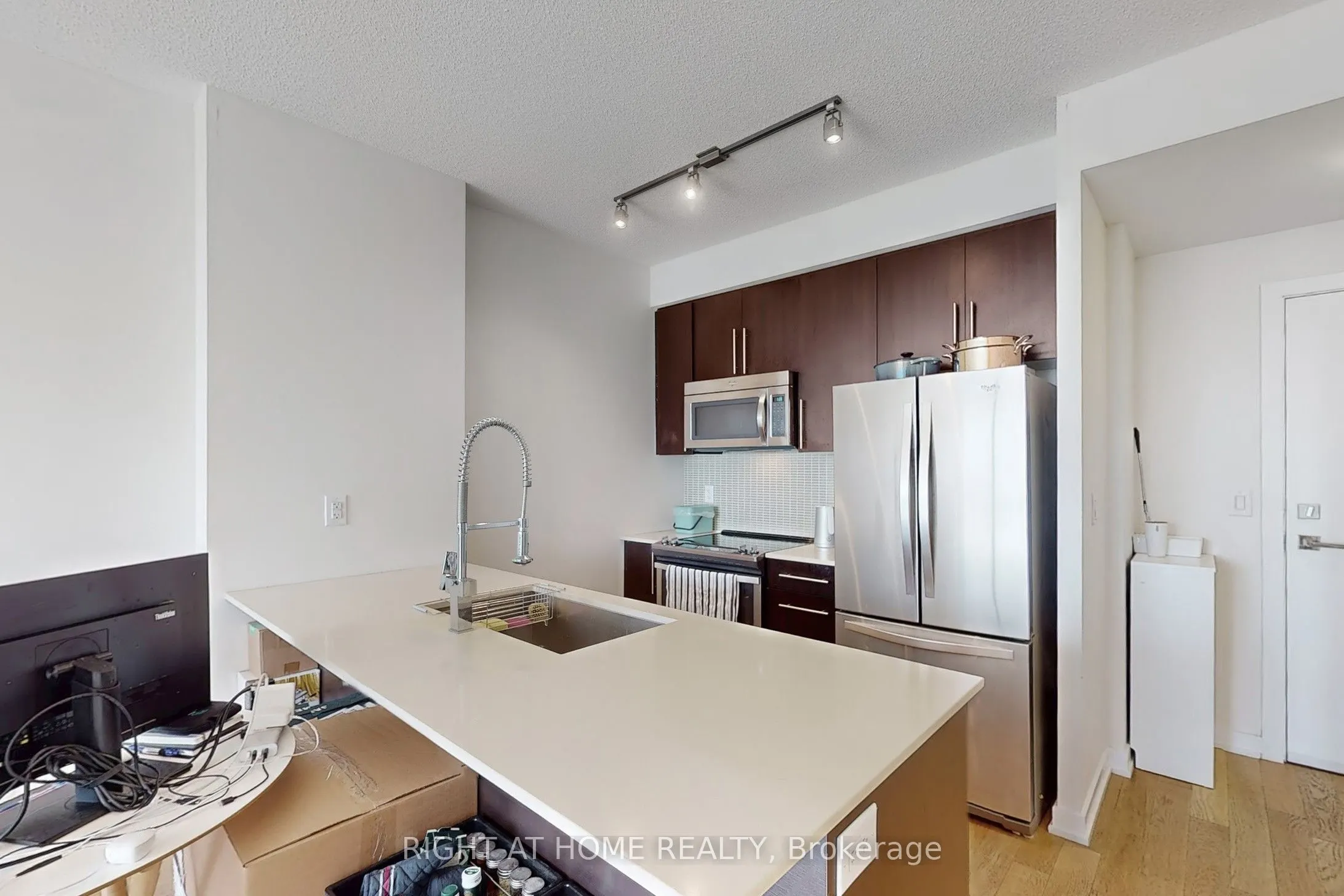 510 Curran Place, #2303