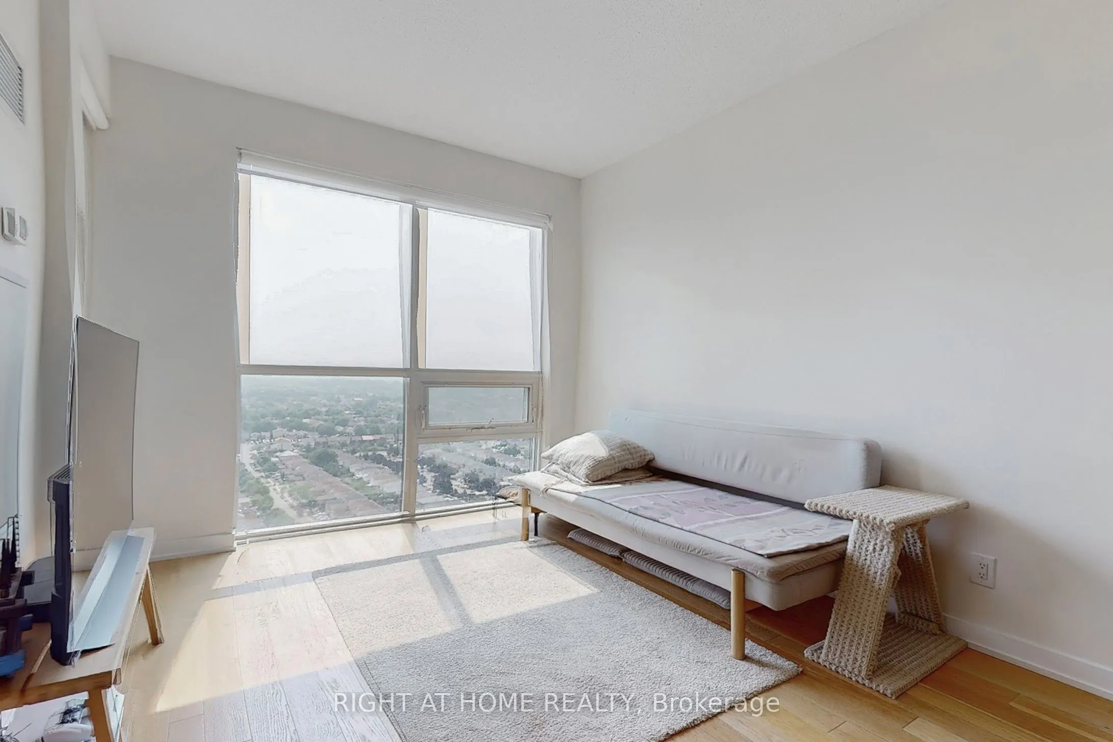510 Curran Place, #2303
