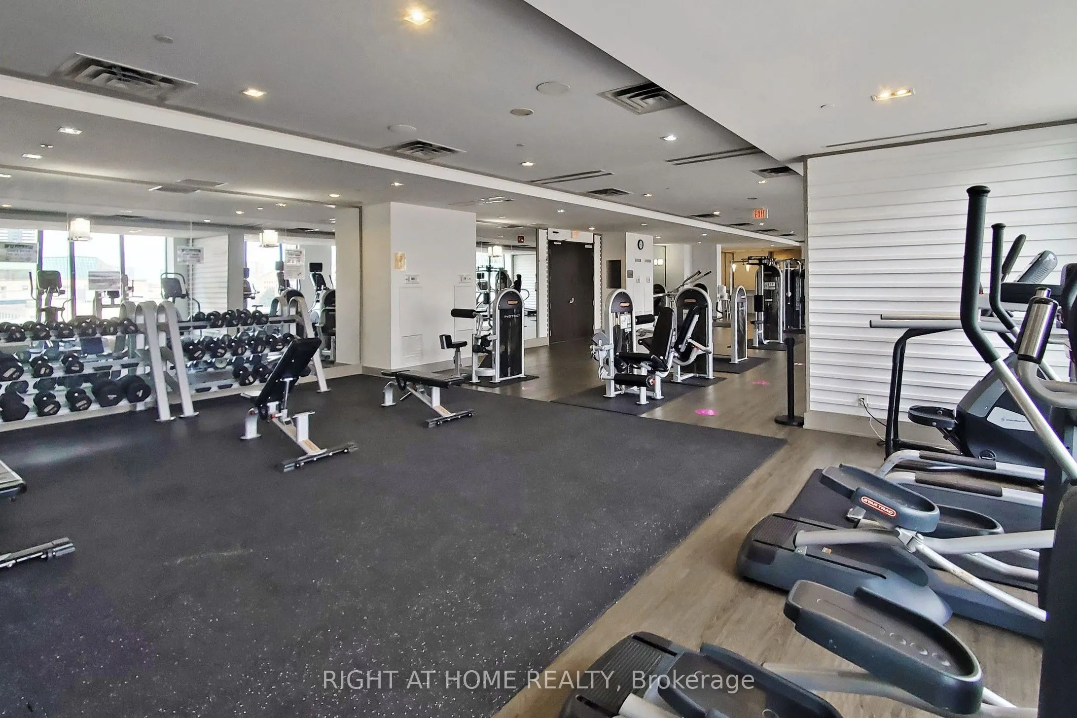 510 Curran Place, #2303