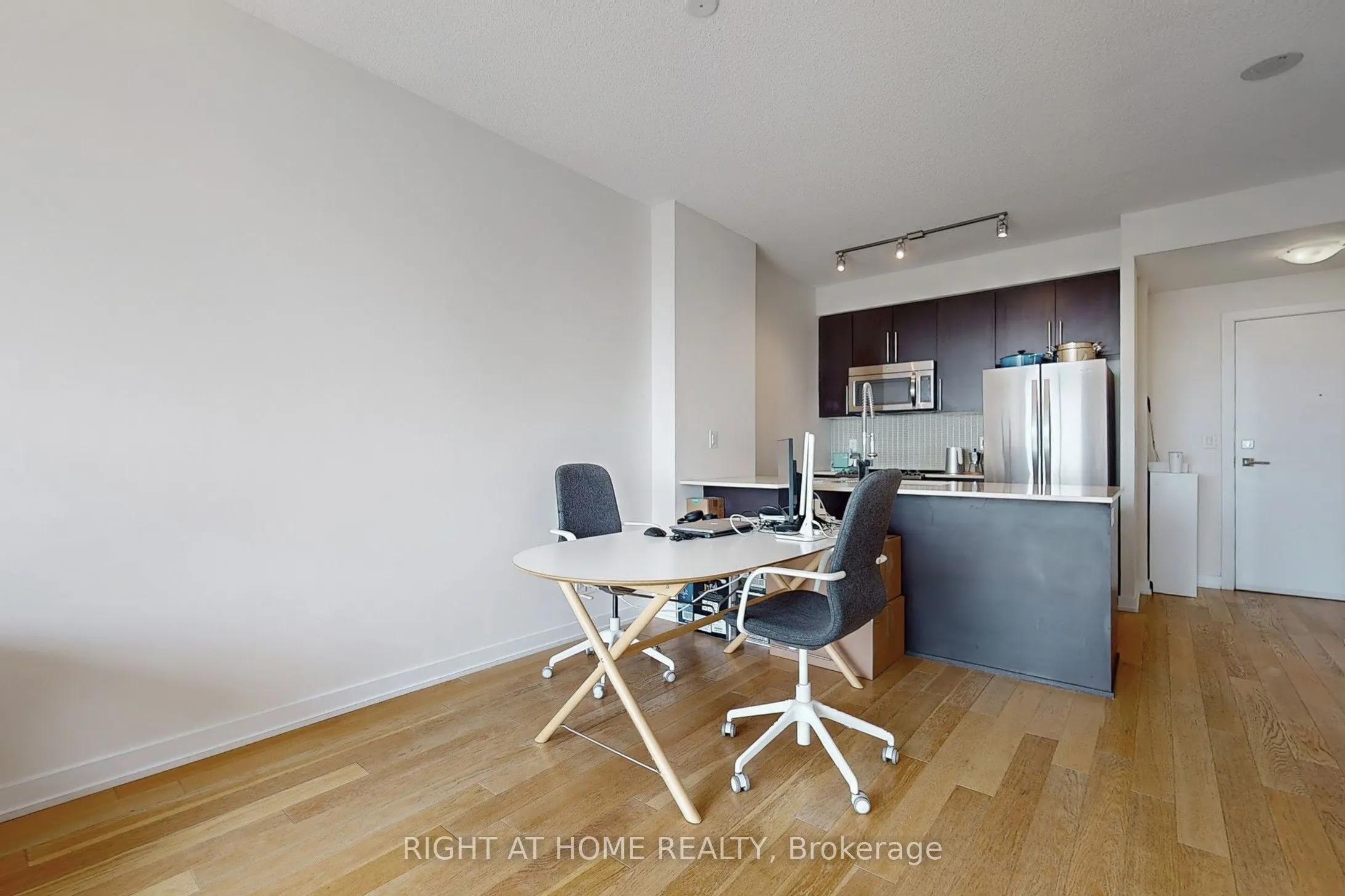 510 Curran Place, #2303