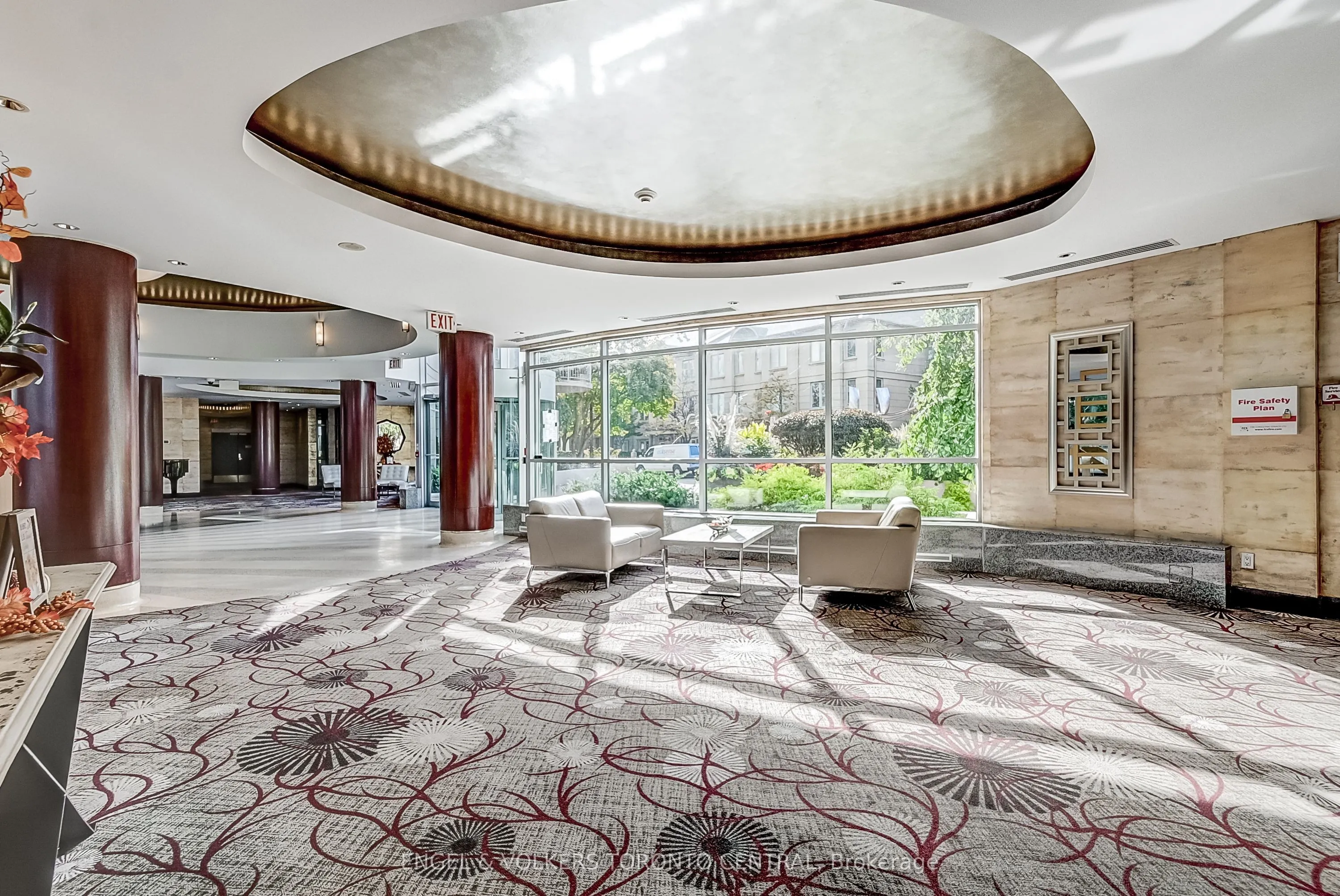 2111 Lake Shore Boulevard W, #319