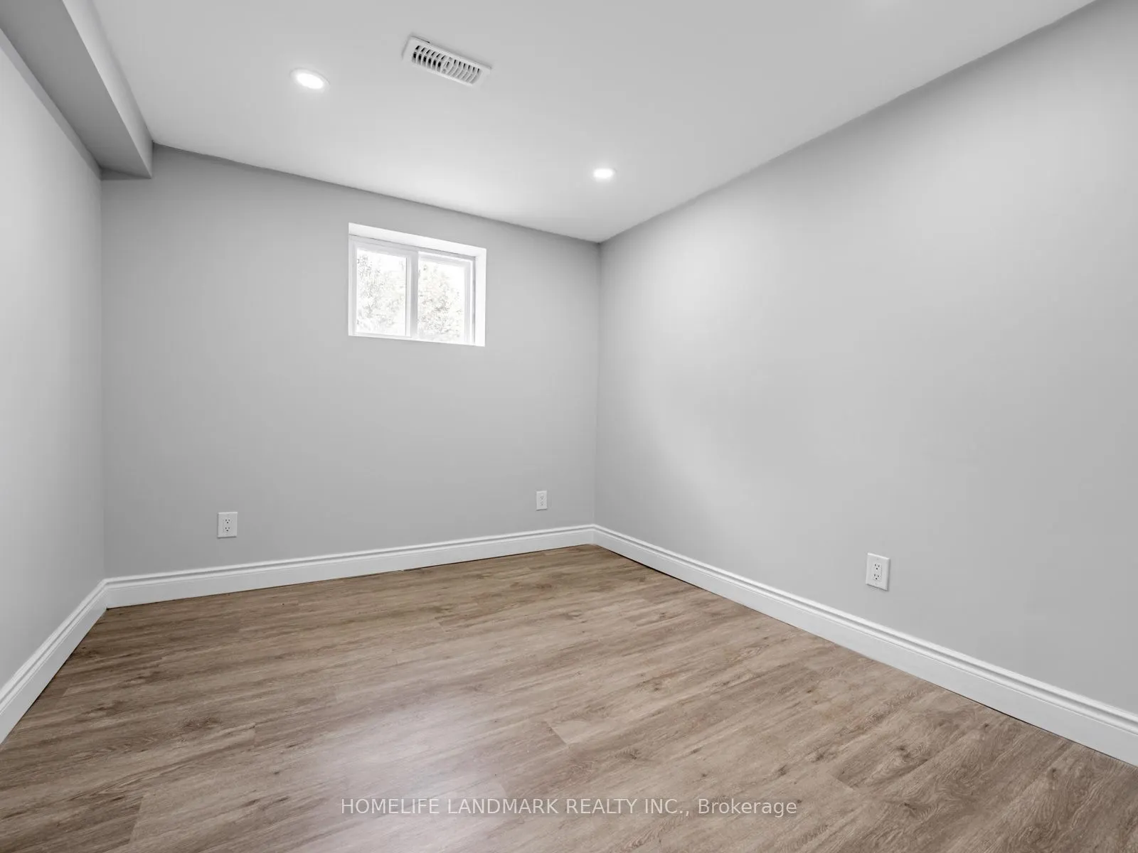 54 Sanford Crescent
