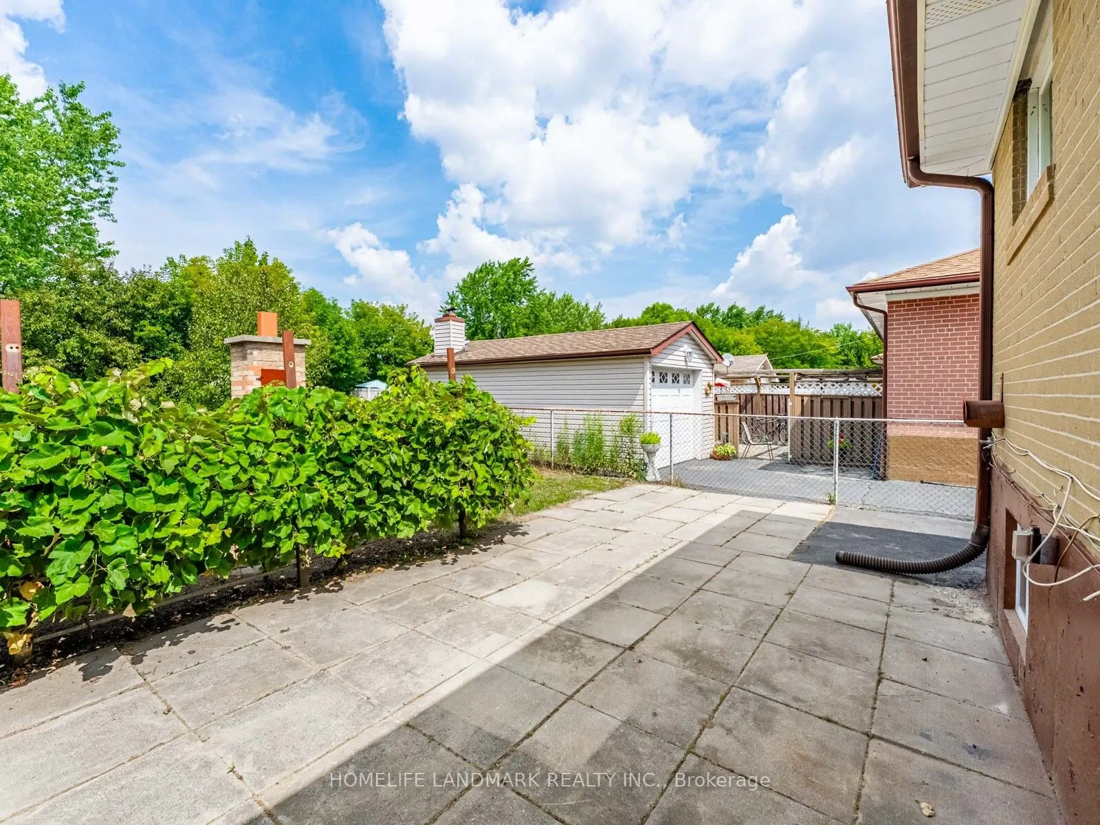 54 Sanford Crescent