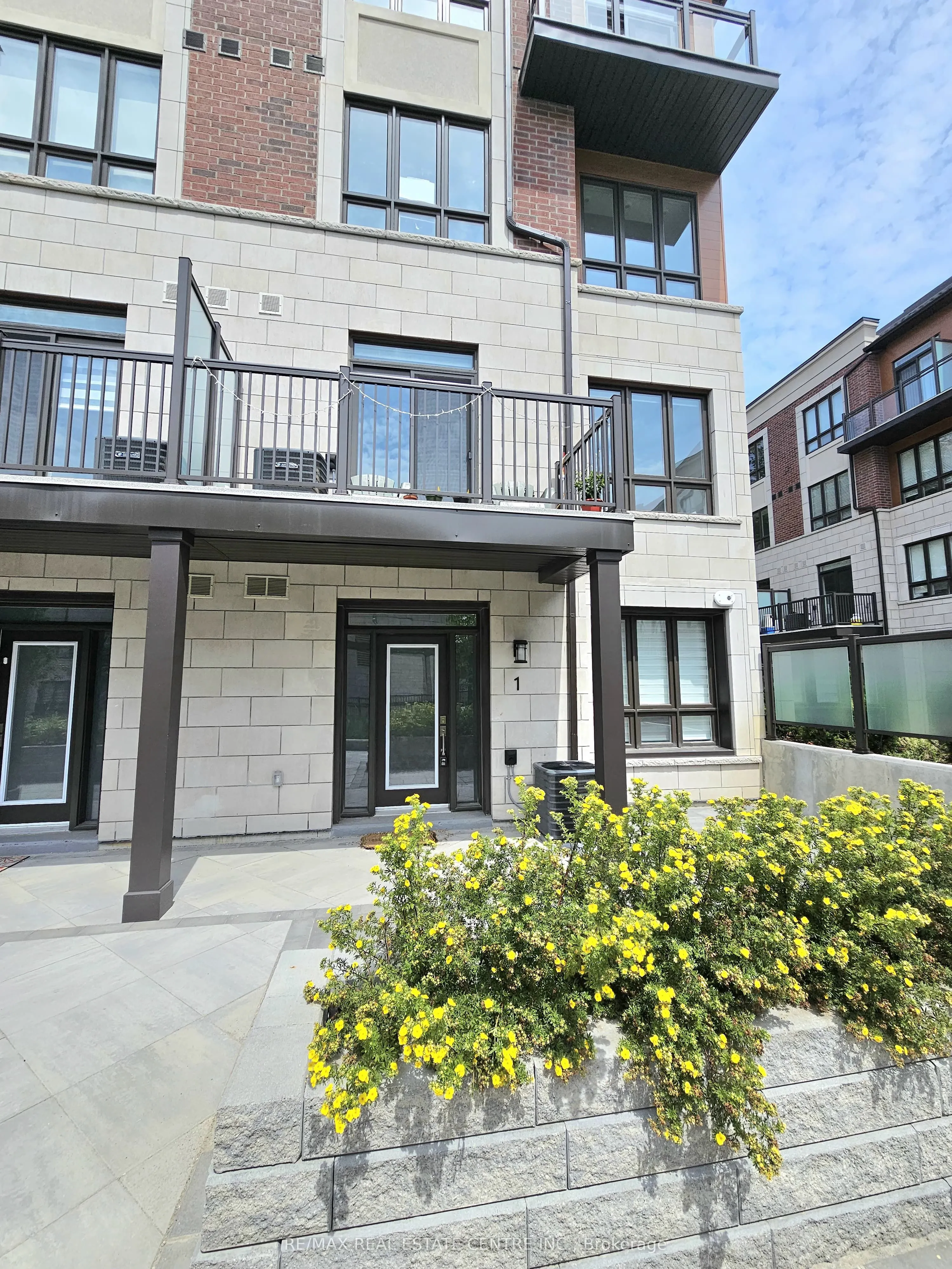 4025 Hickory Drive, #1