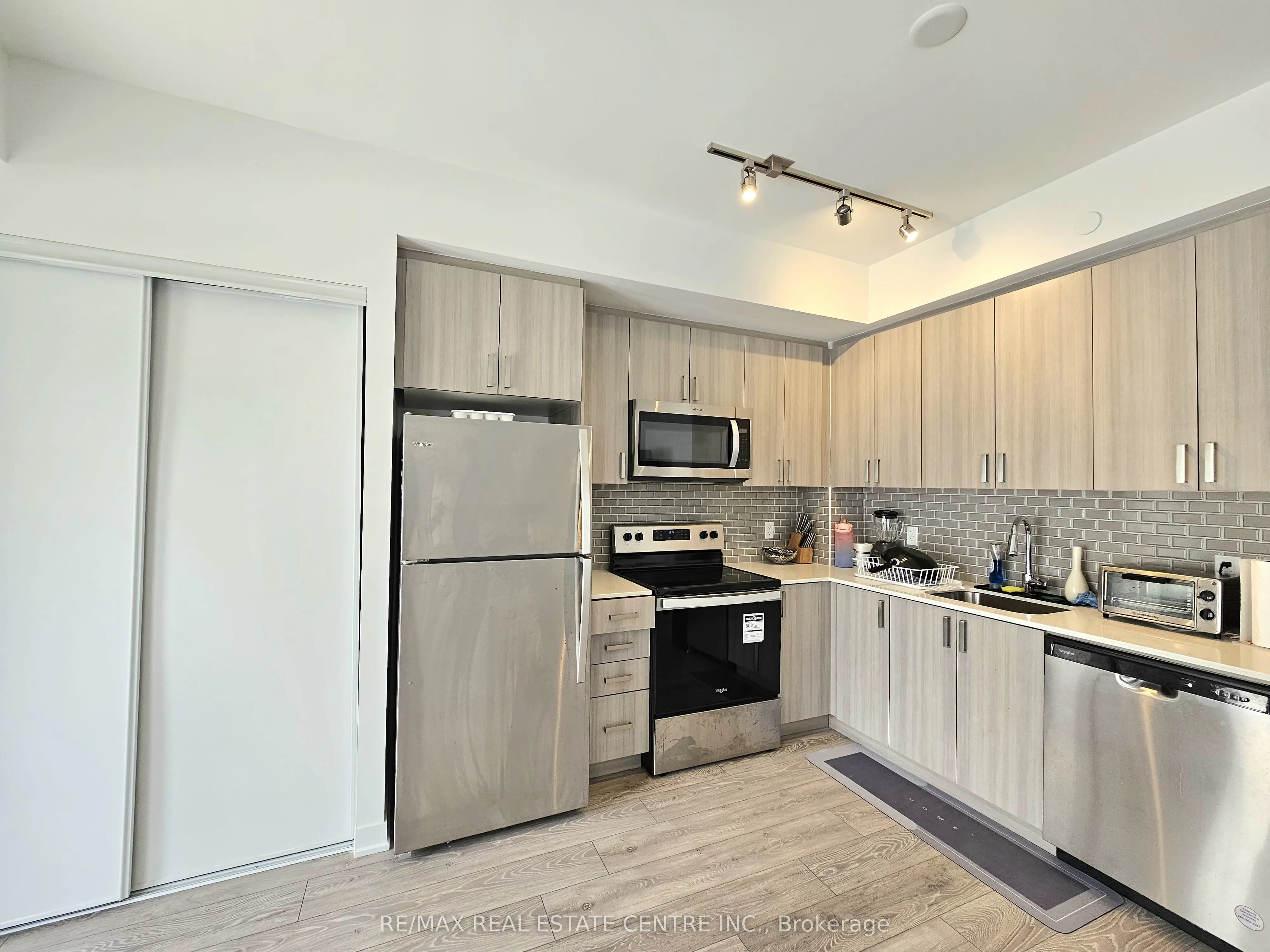 4025 Hickory Drive, #1