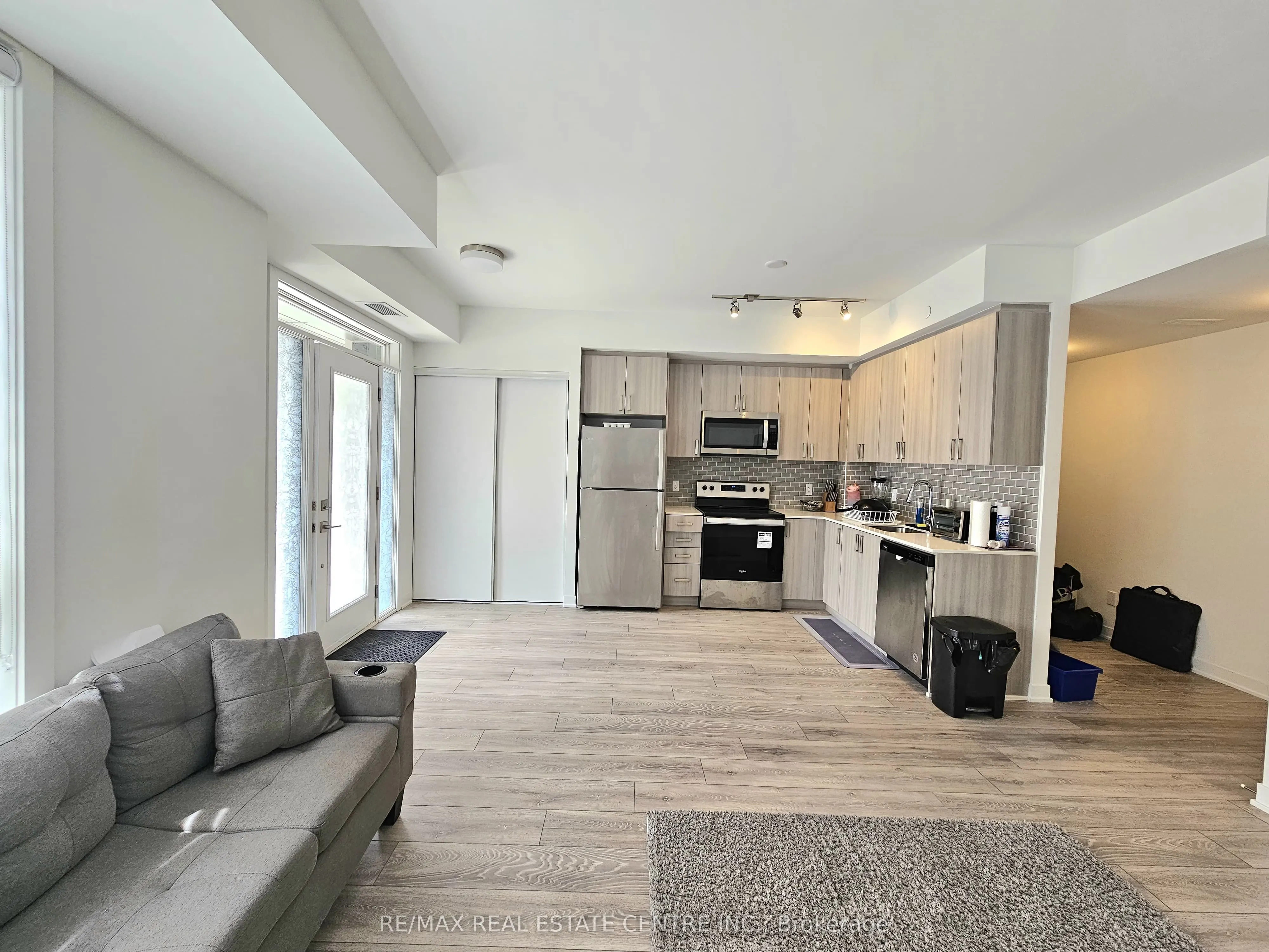 4025 Hickory Drive, #1