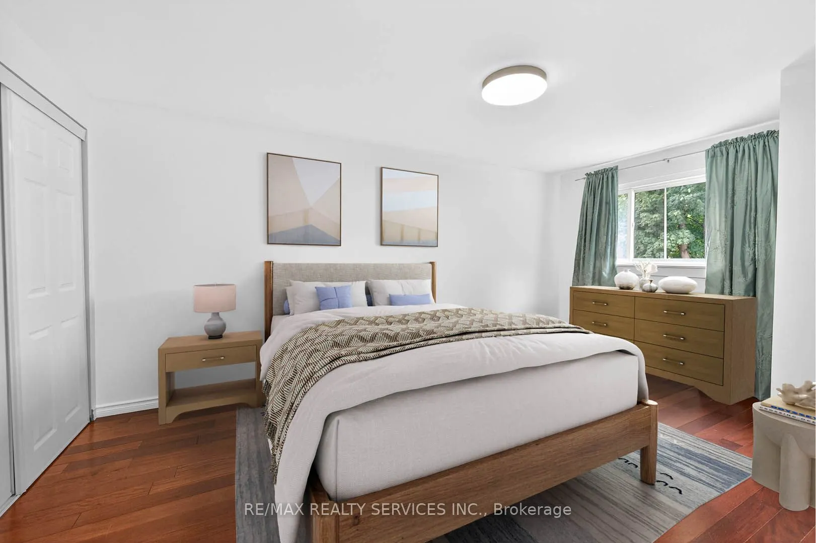28 Chipwood Crescent