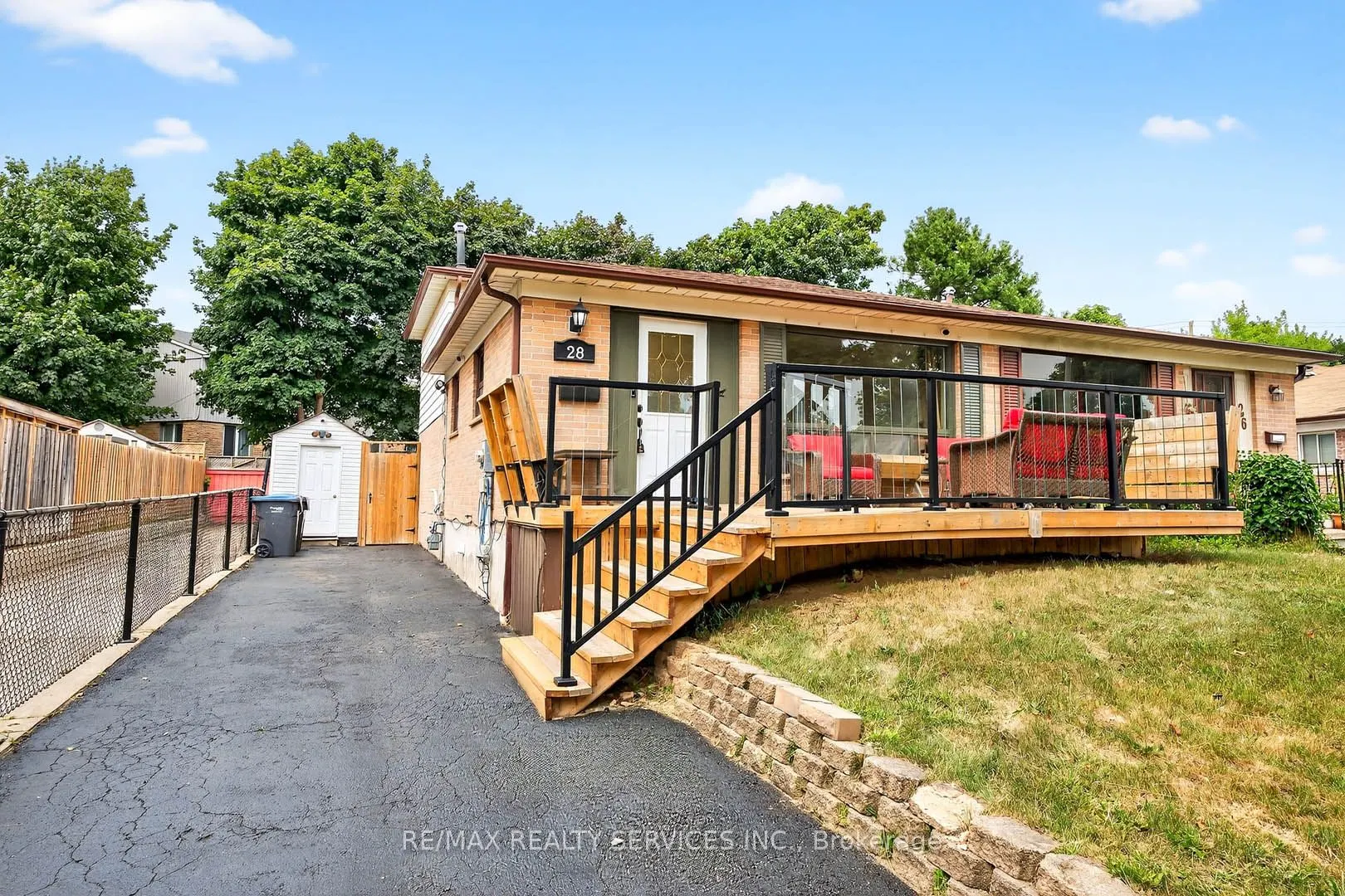 28 Chipwood Crescent