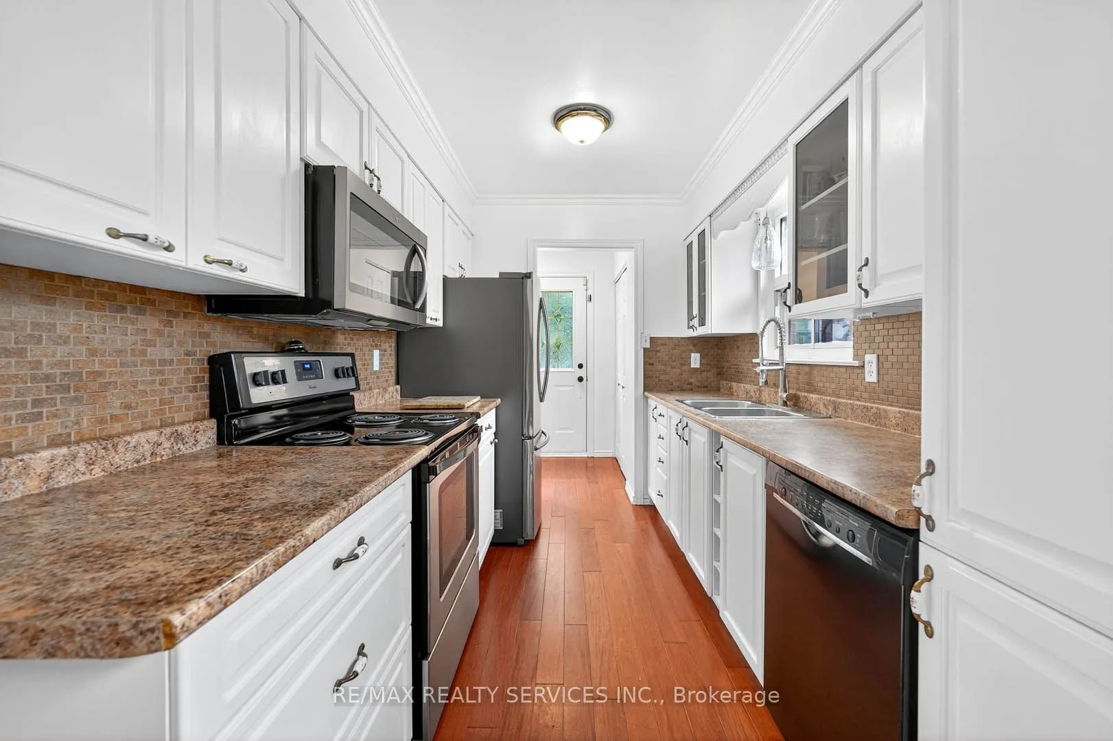 28 Chipwood Crescent