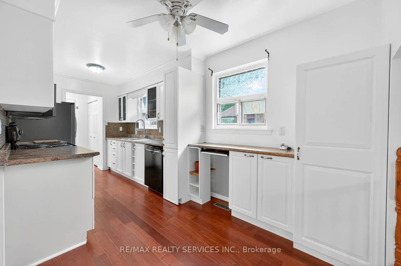 28 Chipwood Crescent