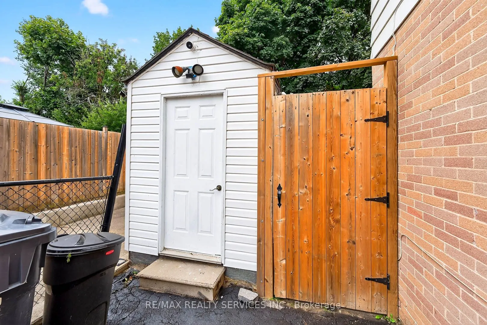 28 Chipwood Crescent