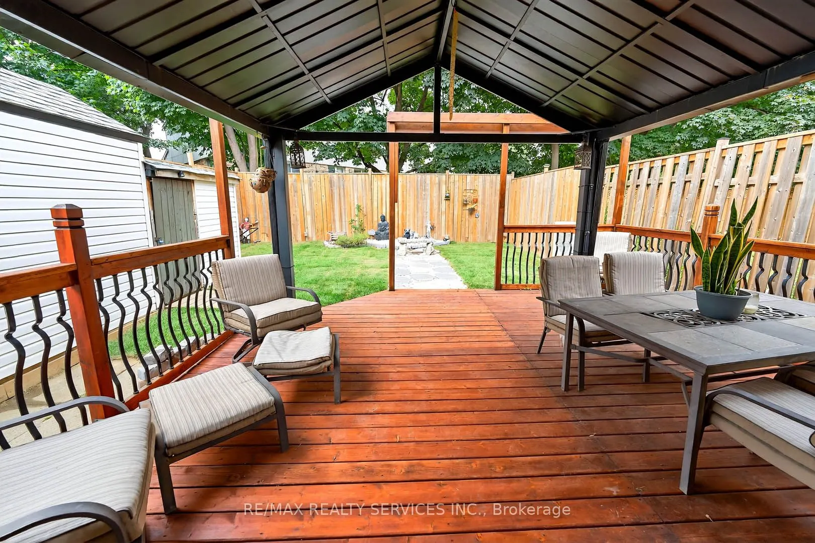 28 Chipwood Crescent