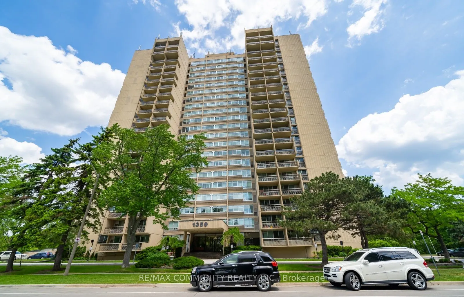 1359 White Oaks Boulevard W, #1506