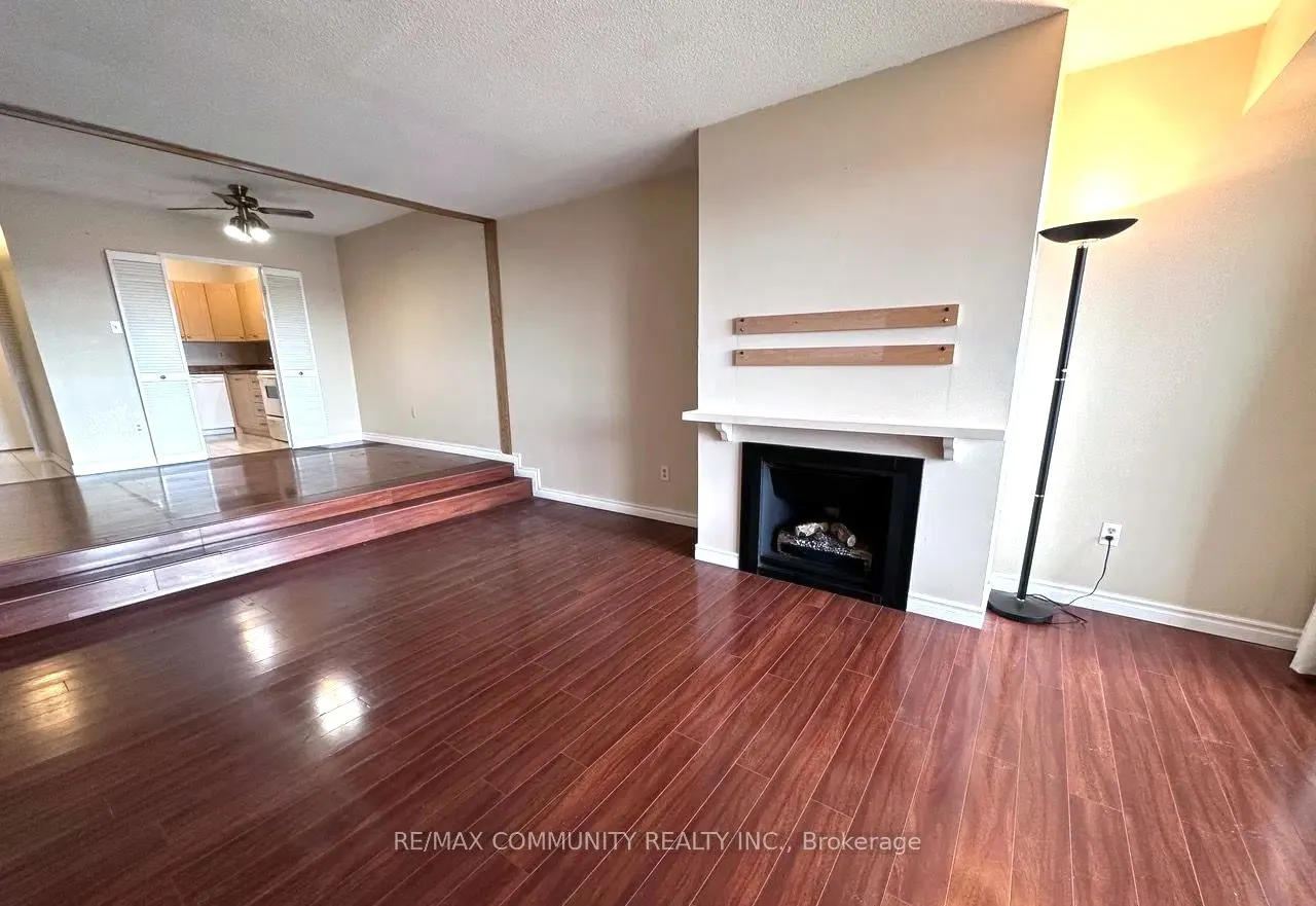 1359 White Oaks Boulevard W, #1506
