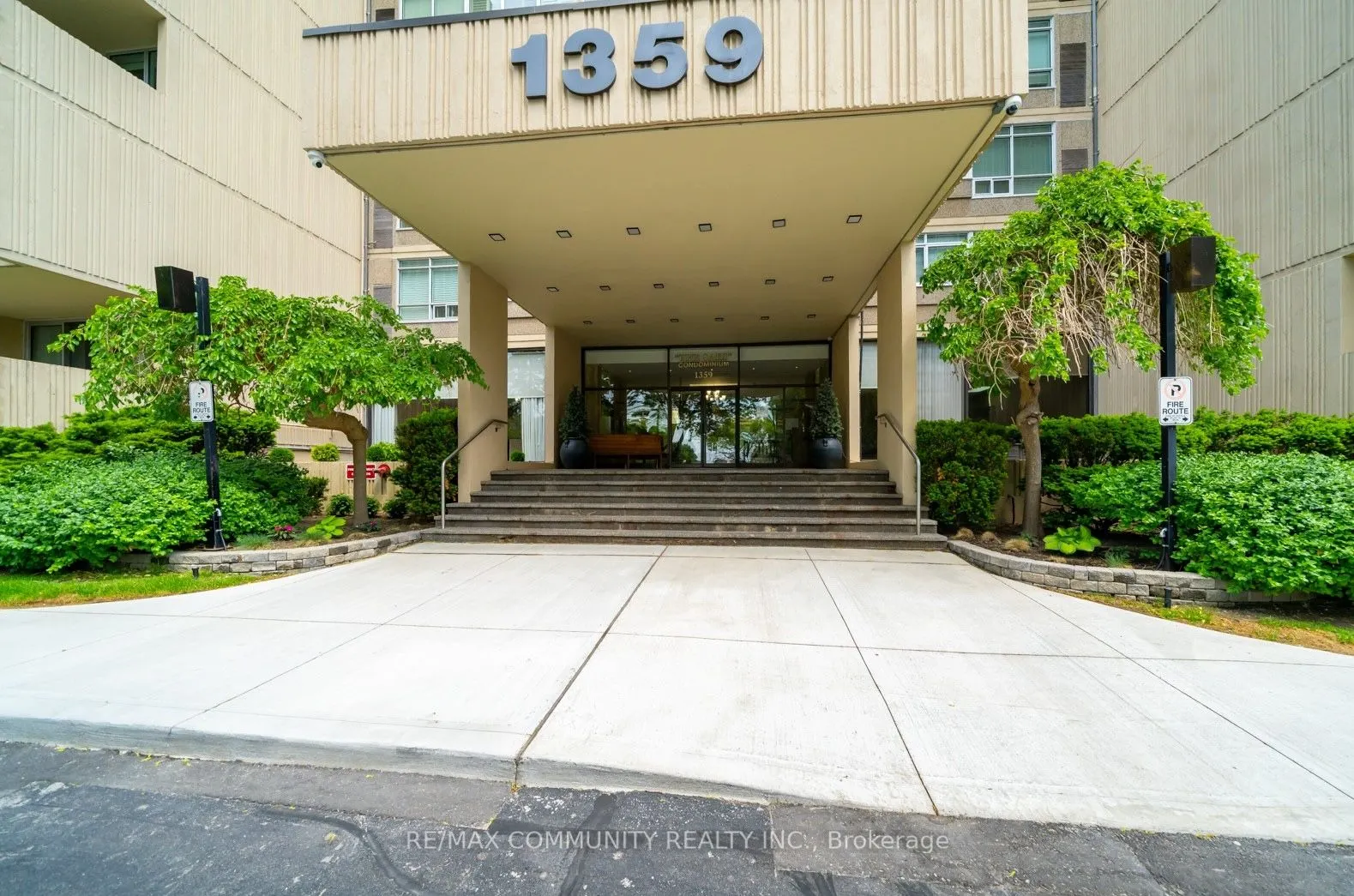1359 White Oaks Boulevard W, #1506