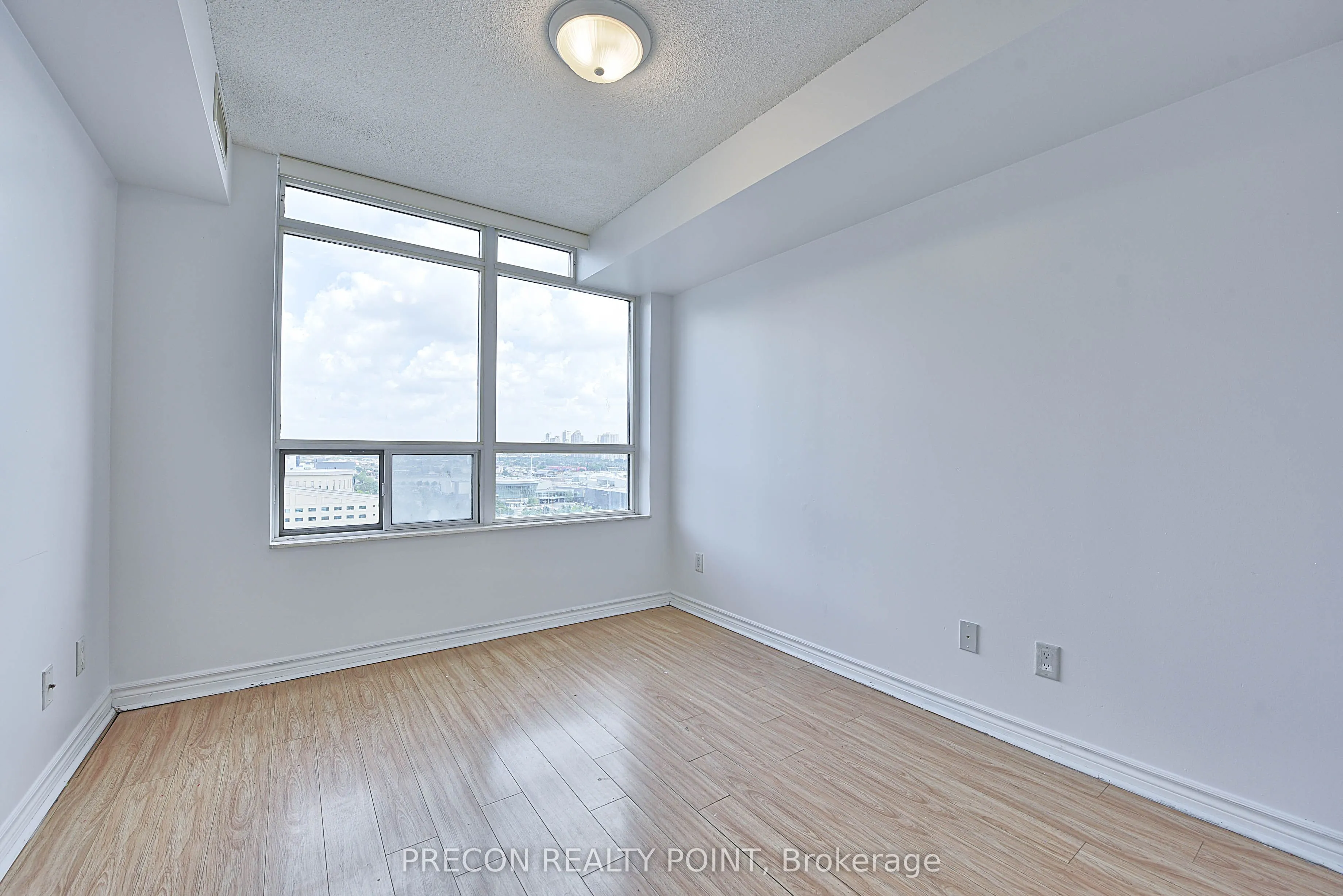 3888 Duke Of York Boulevard, #1719