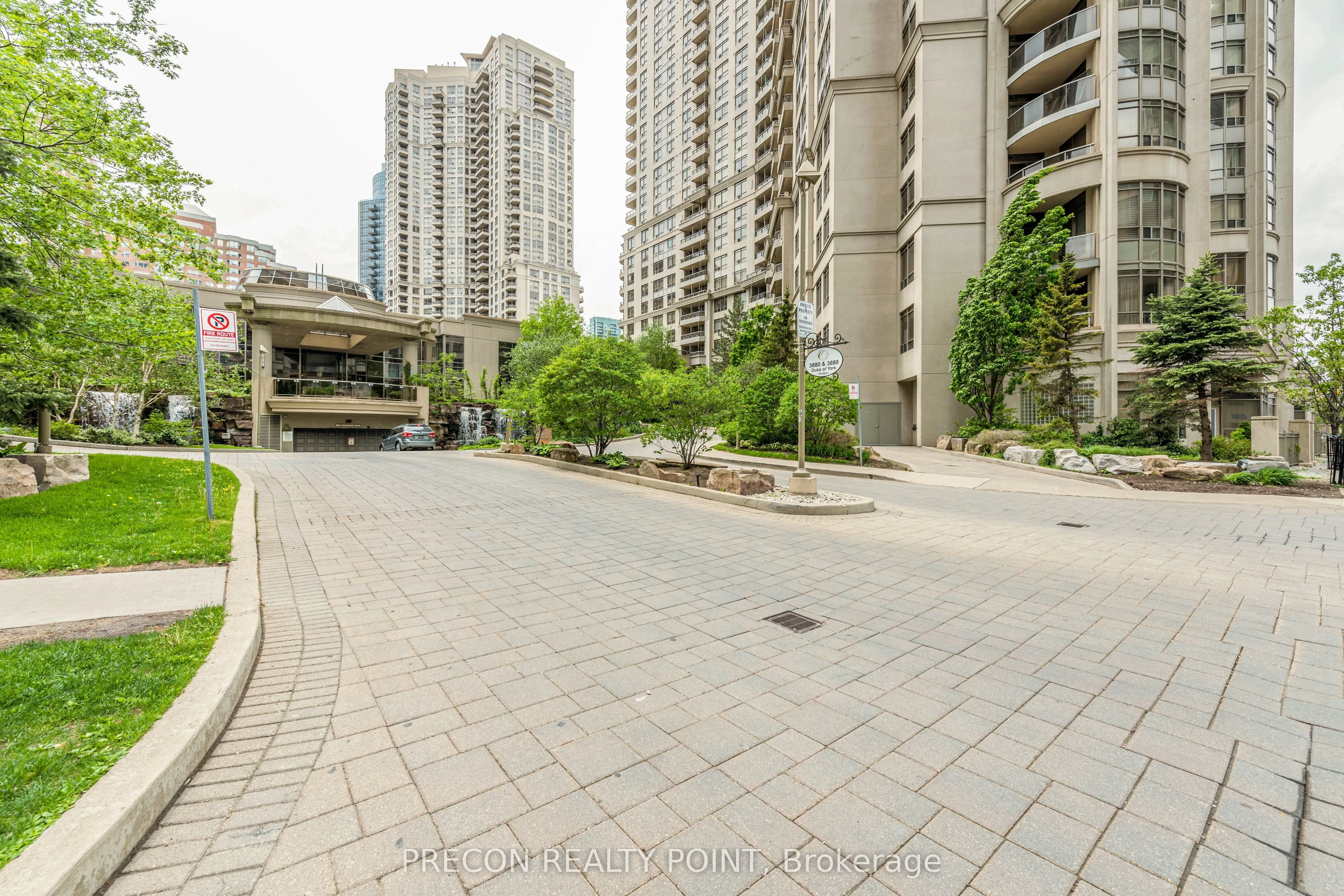 3888 Duke Of York Boulevard, #1719