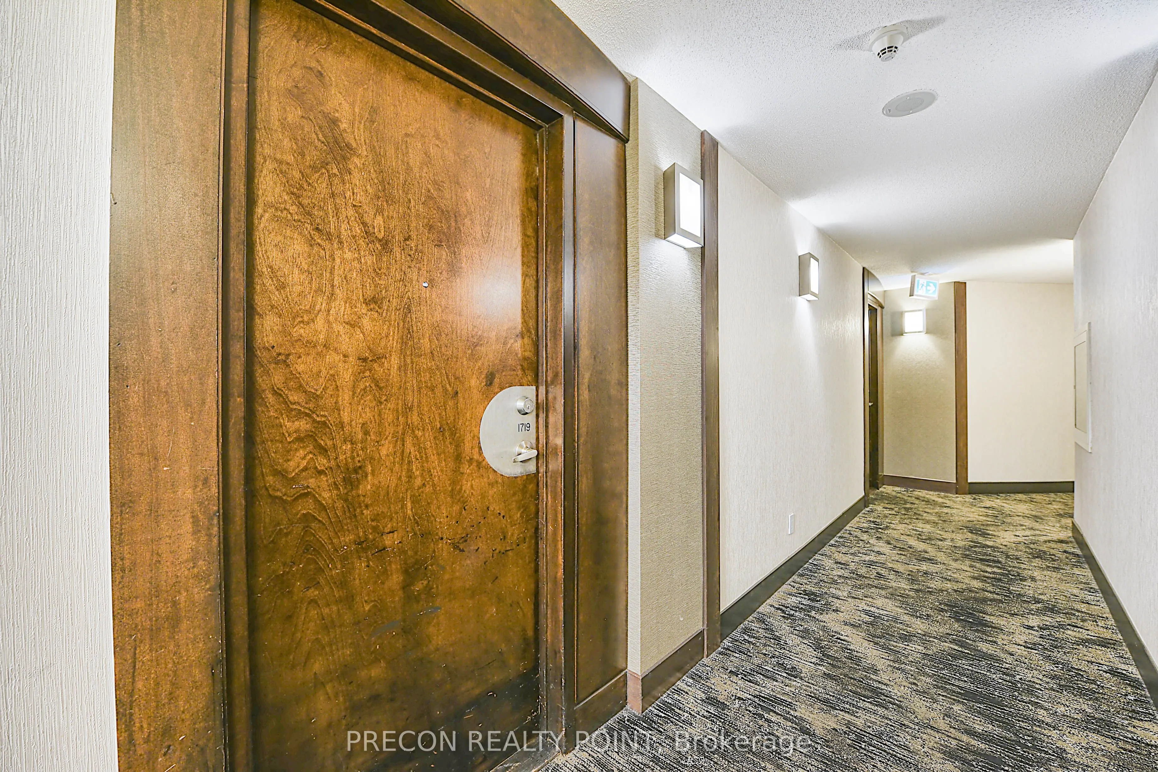 3888 Duke Of York Boulevard, #1719
