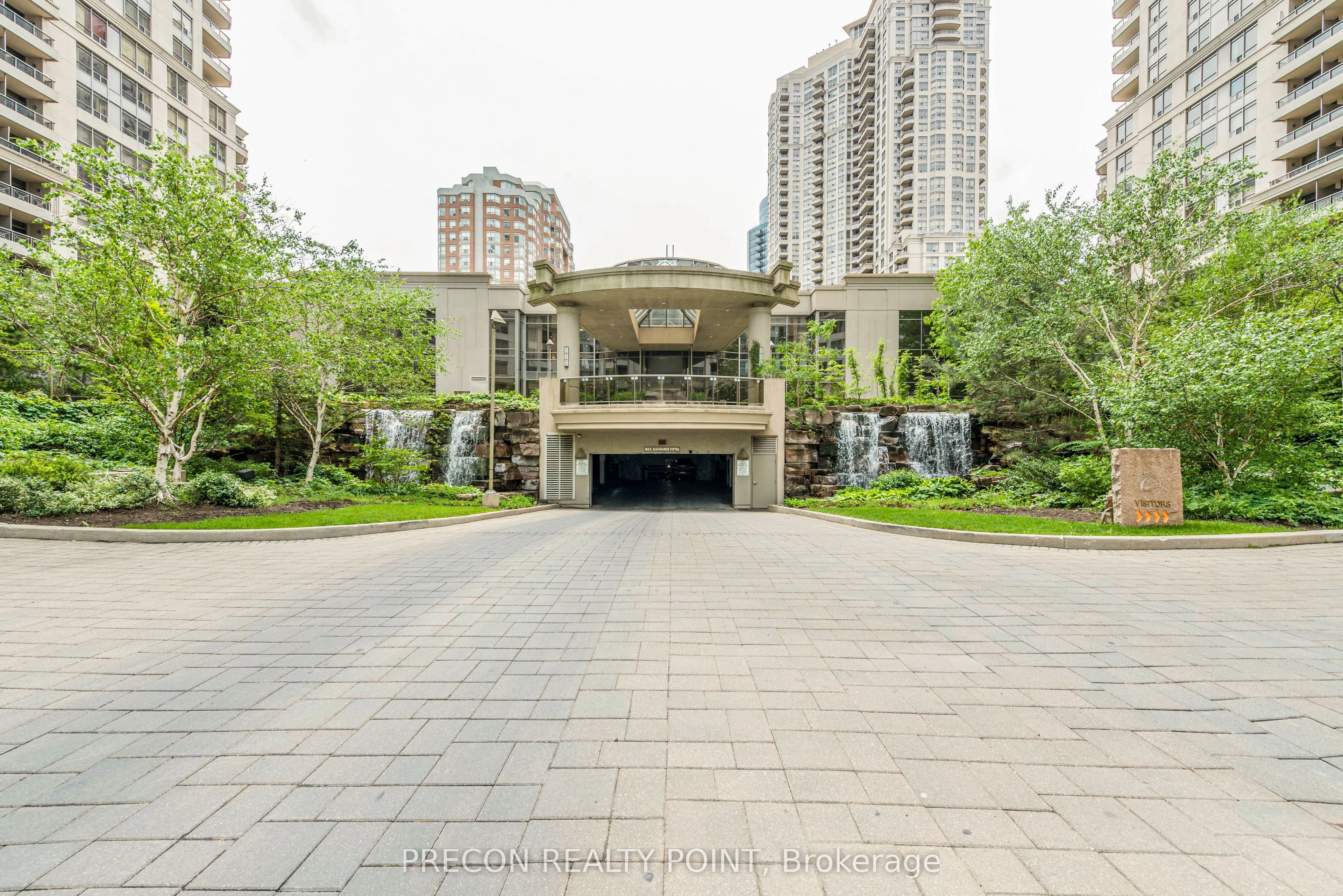 3888 Duke Of York Boulevard, #1719