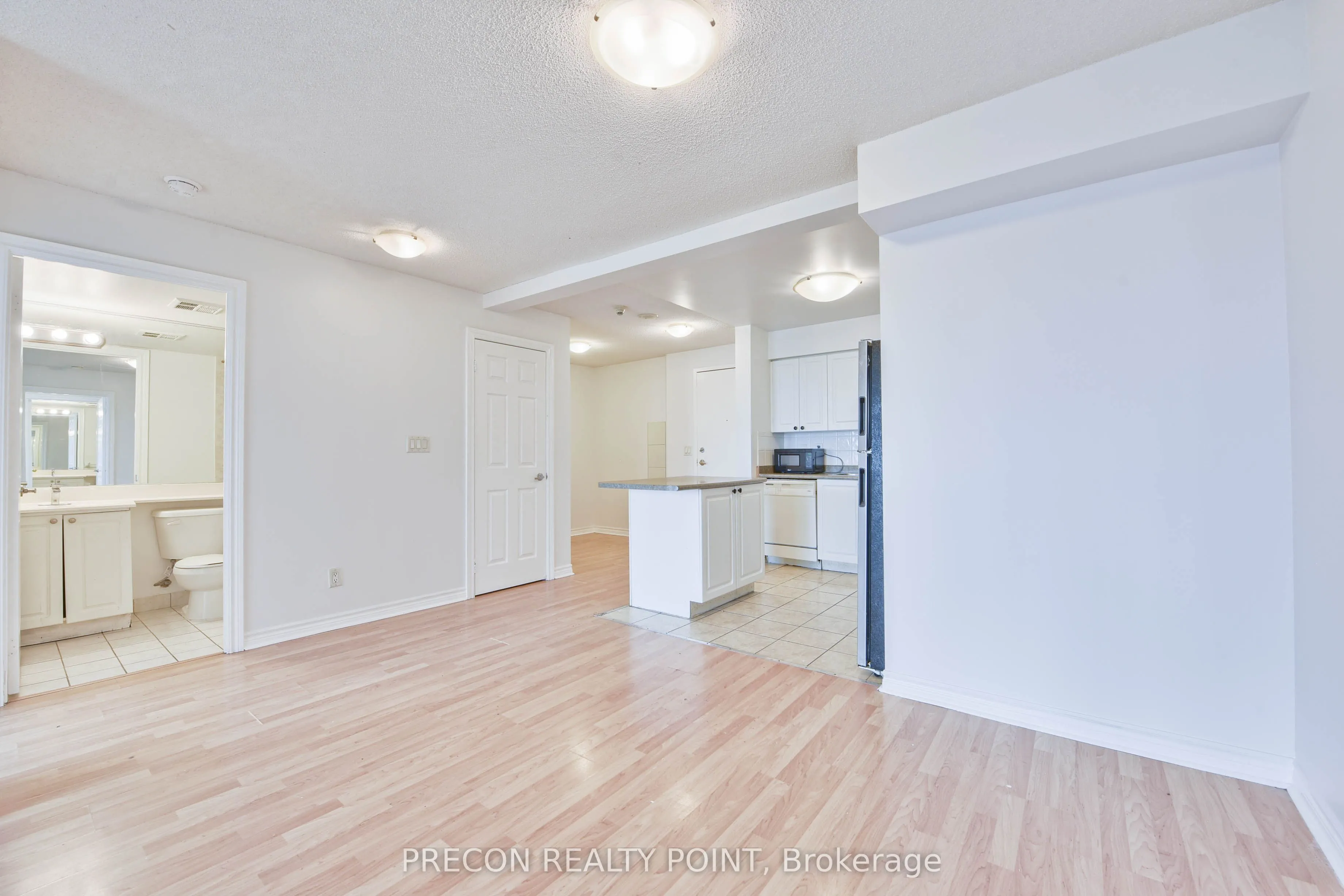 3888 Duke Of York Boulevard, #1719