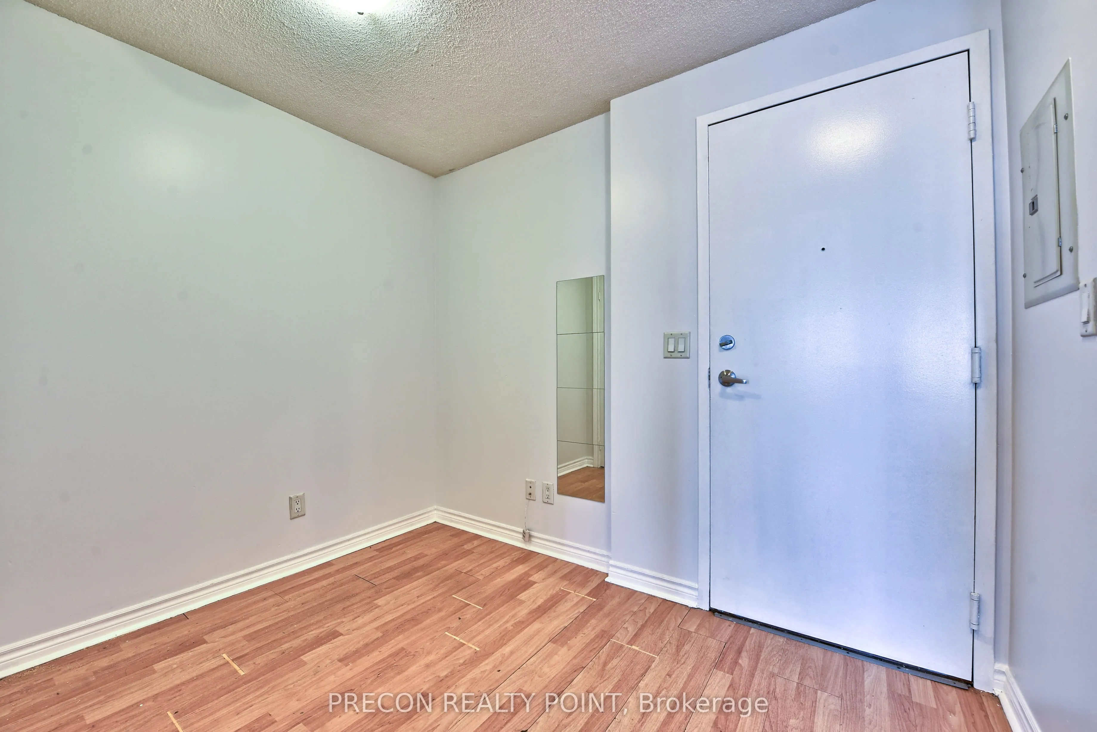3888 Duke Of York Boulevard, #1719