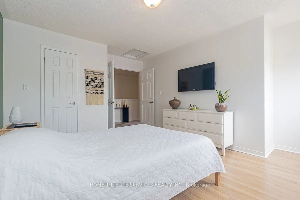 5 Armstrong Street, #26
