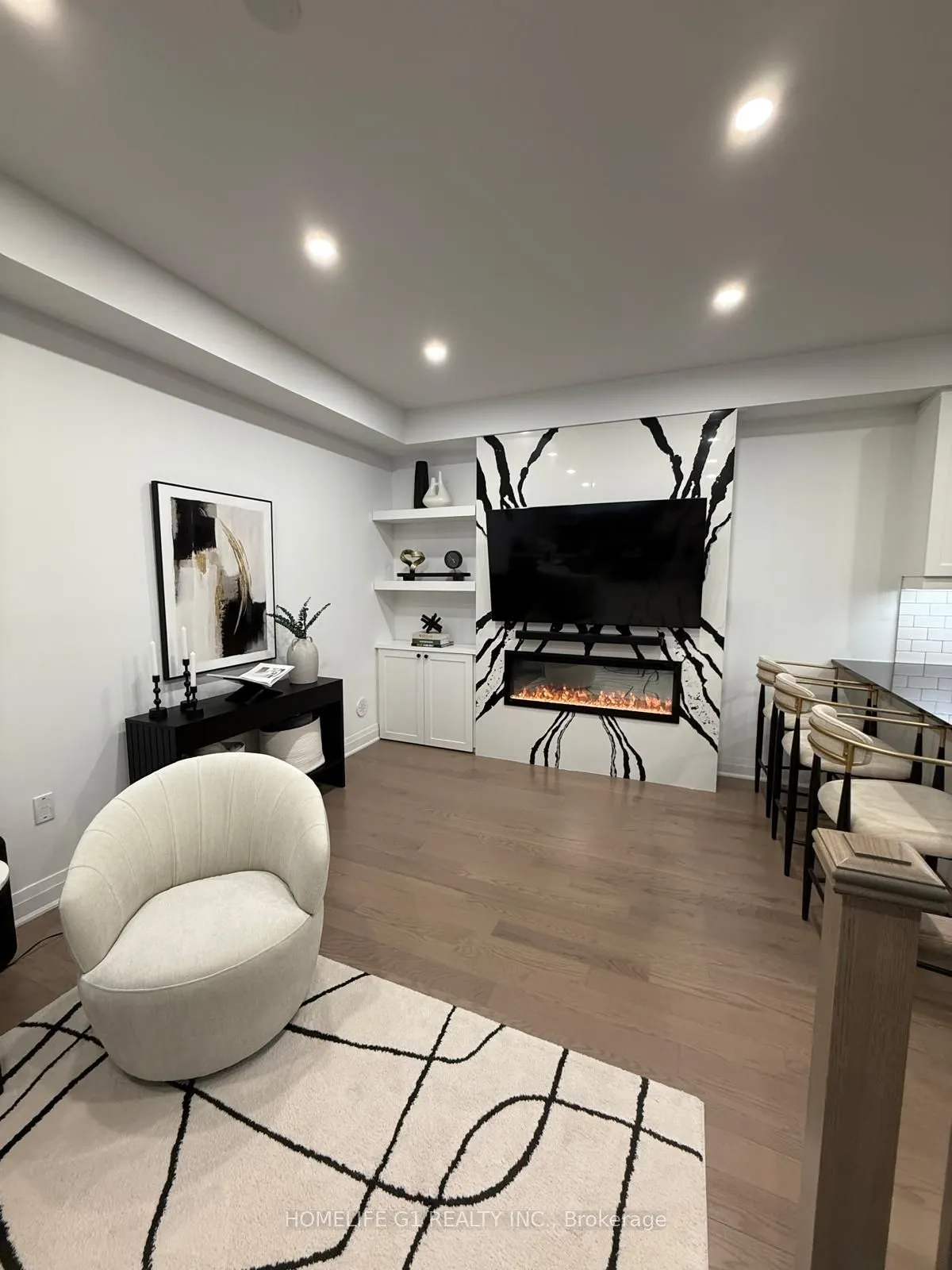 5127 Vetere Street, #00