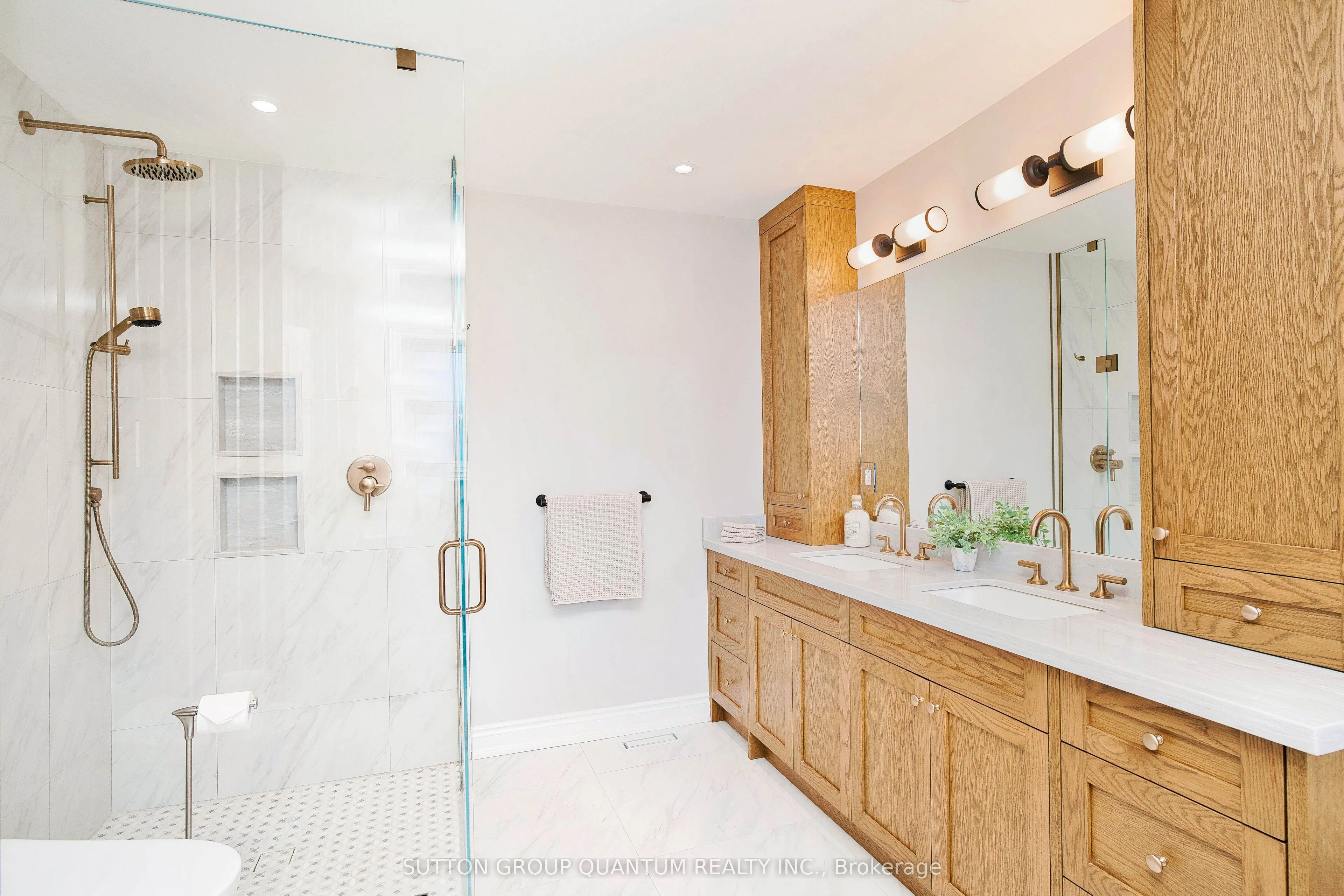 6600 Lisgar Drive