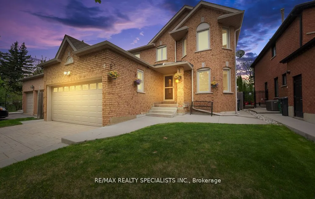 8 Royal Valley Drive